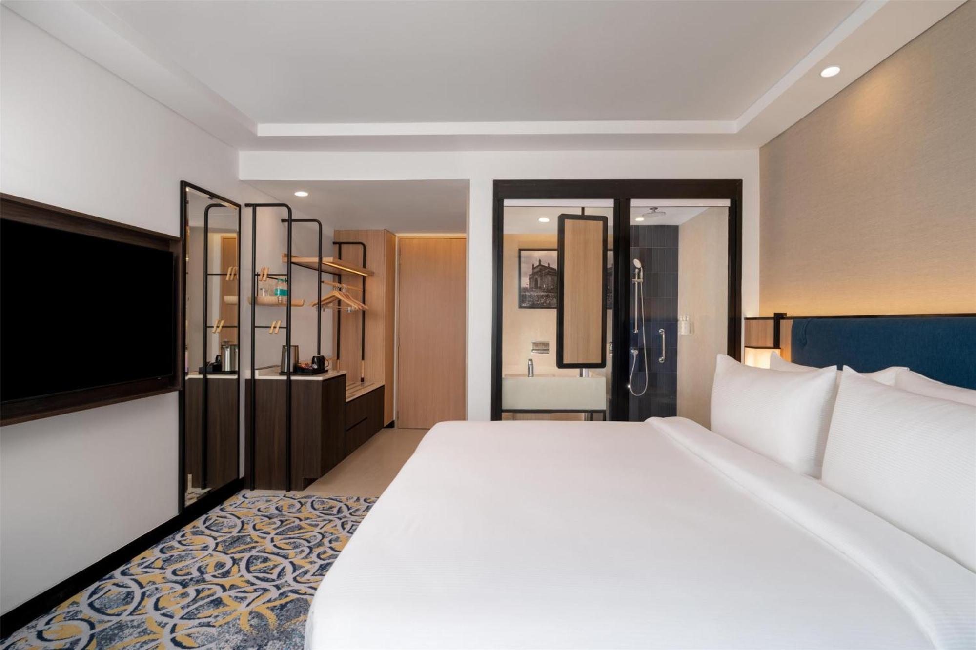 Hilton Garden International Airport 5* Mumbai