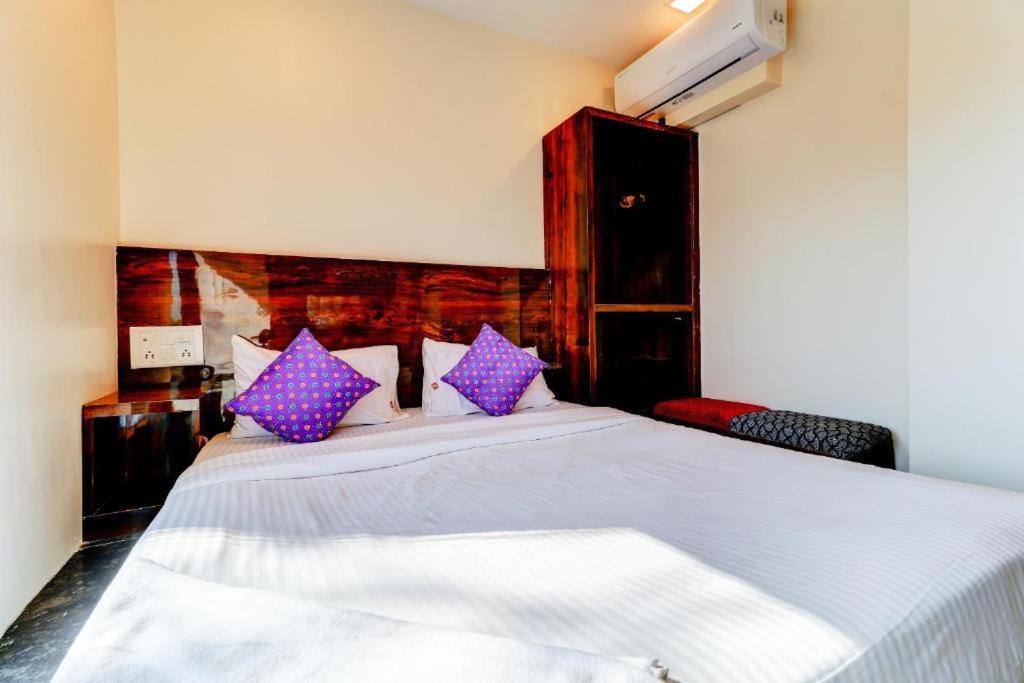 Hotel Prime Inn, Andheri West - Near International Airport