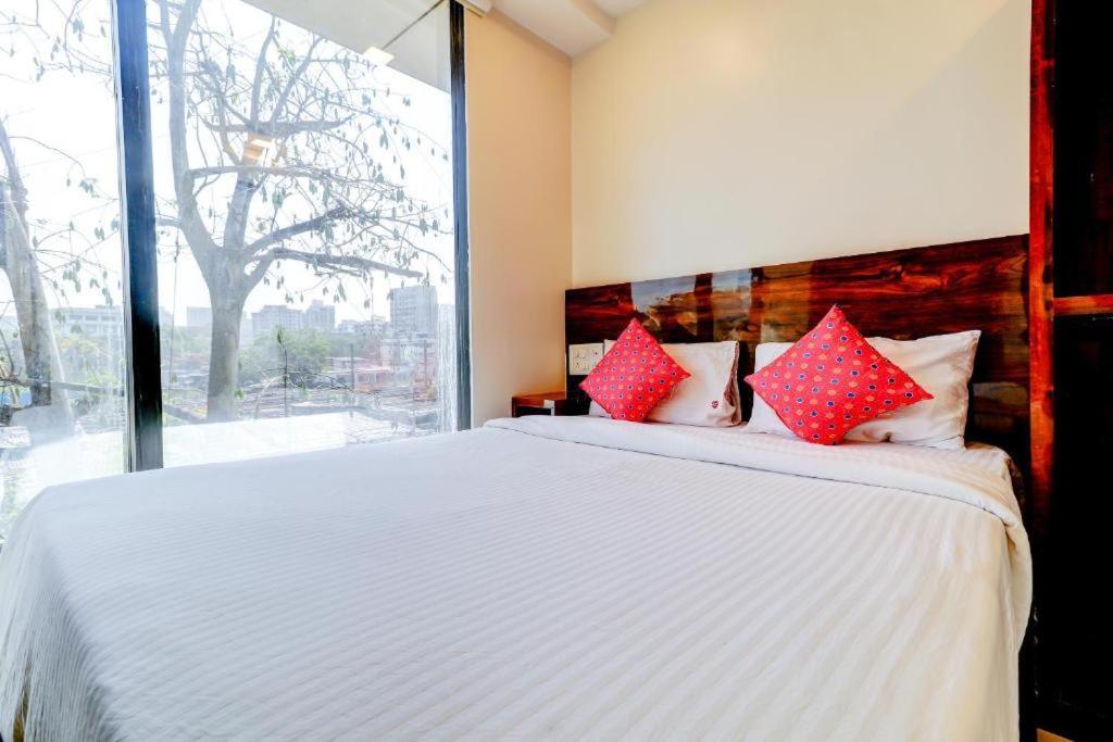 Prime Inn, Andheri West - Near International Airport Hotel 3*