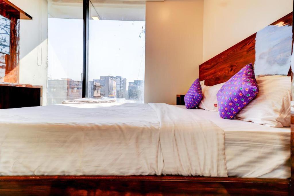 Prime Inn, Andheri West - Near International Airport Hotel