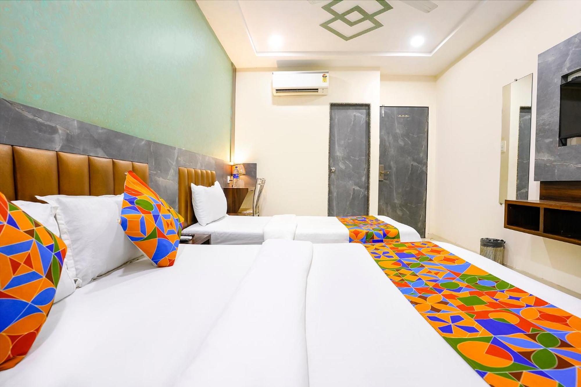 Fabhotel Bkc Anex