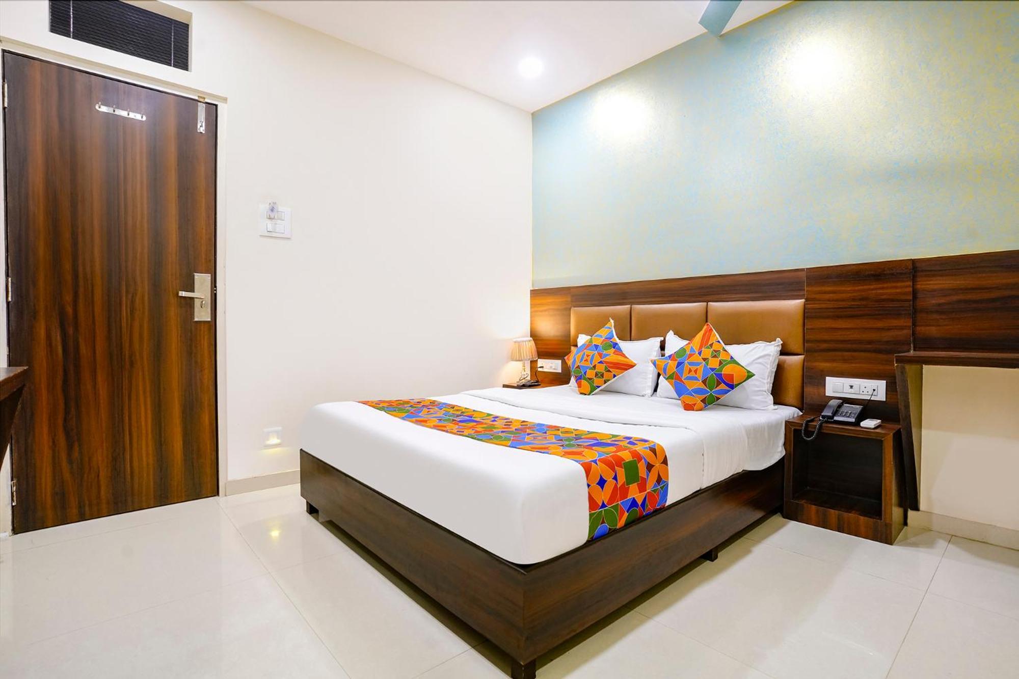 Hotel Fabhotel Bkc Anex 2*