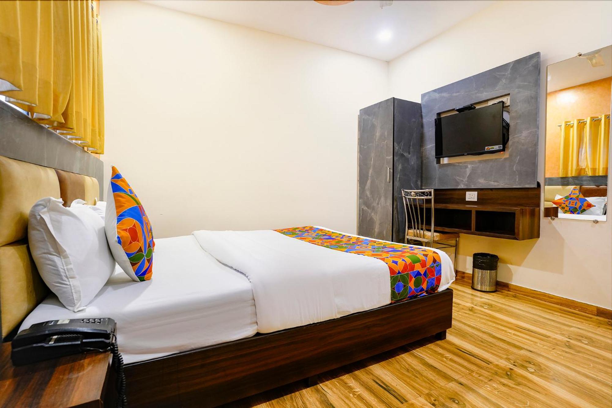 Fabhotel Bkc Anex Hotel