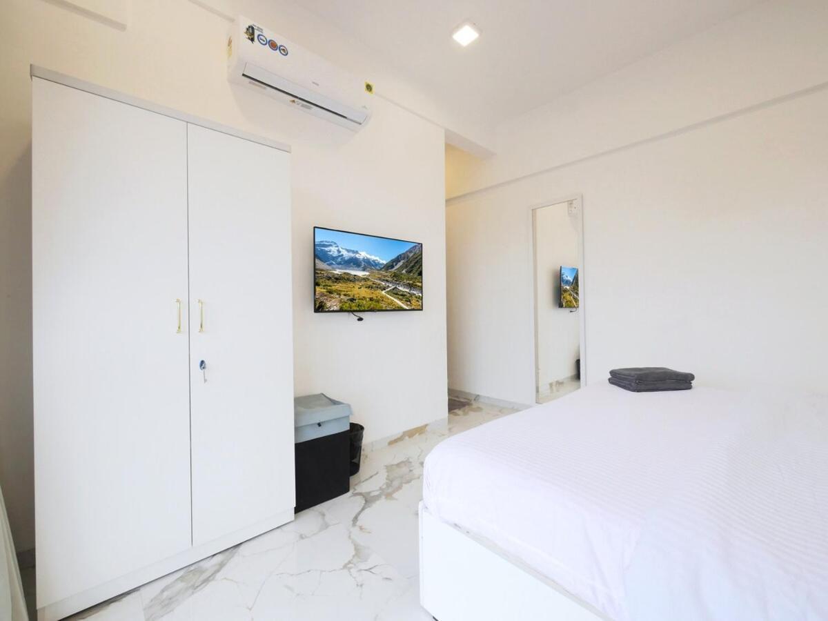 Milo Private 3bhk In Bandra Mumbai