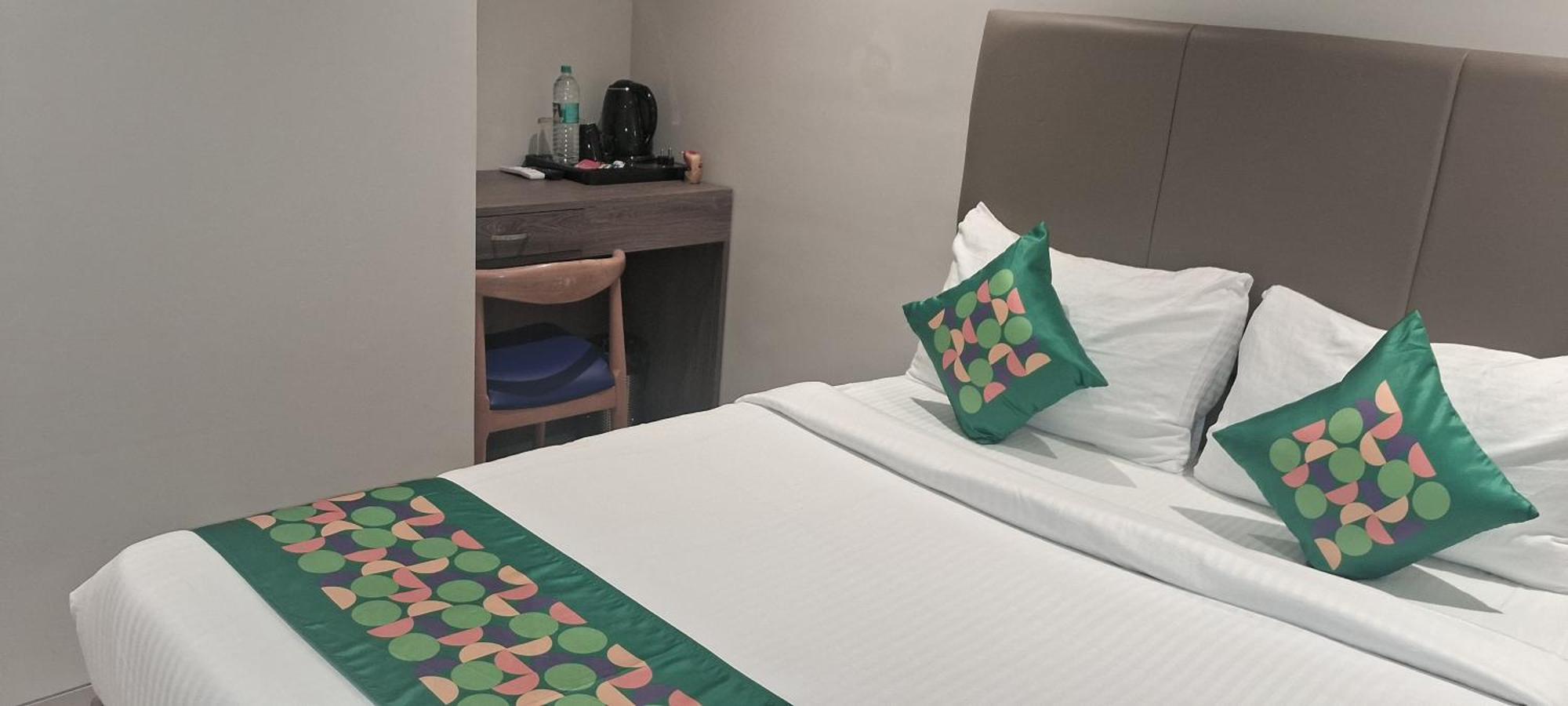 Shine Hospitality Boutique Hotel 3*
