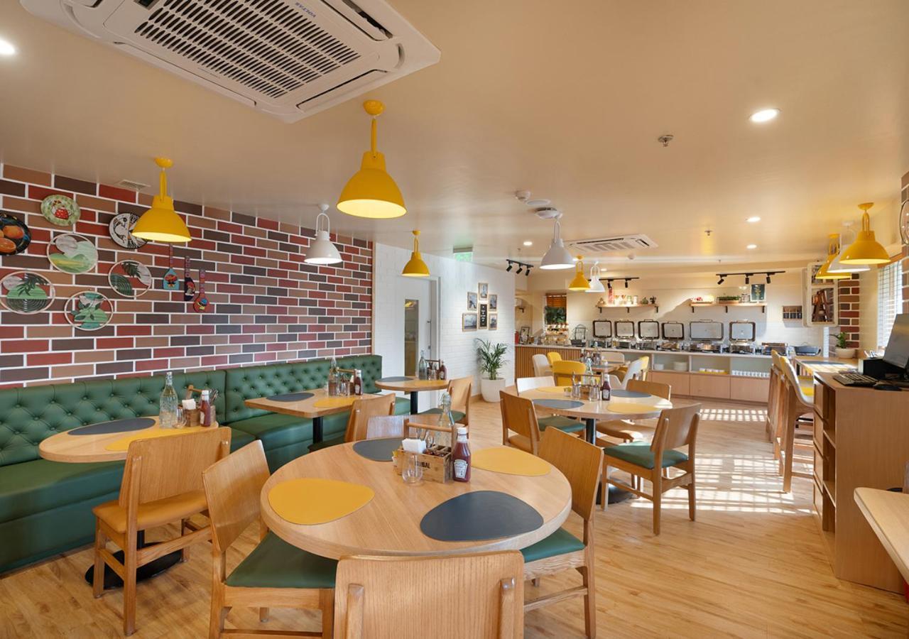 Bloom Saki Vihar Powai Hotel 4*