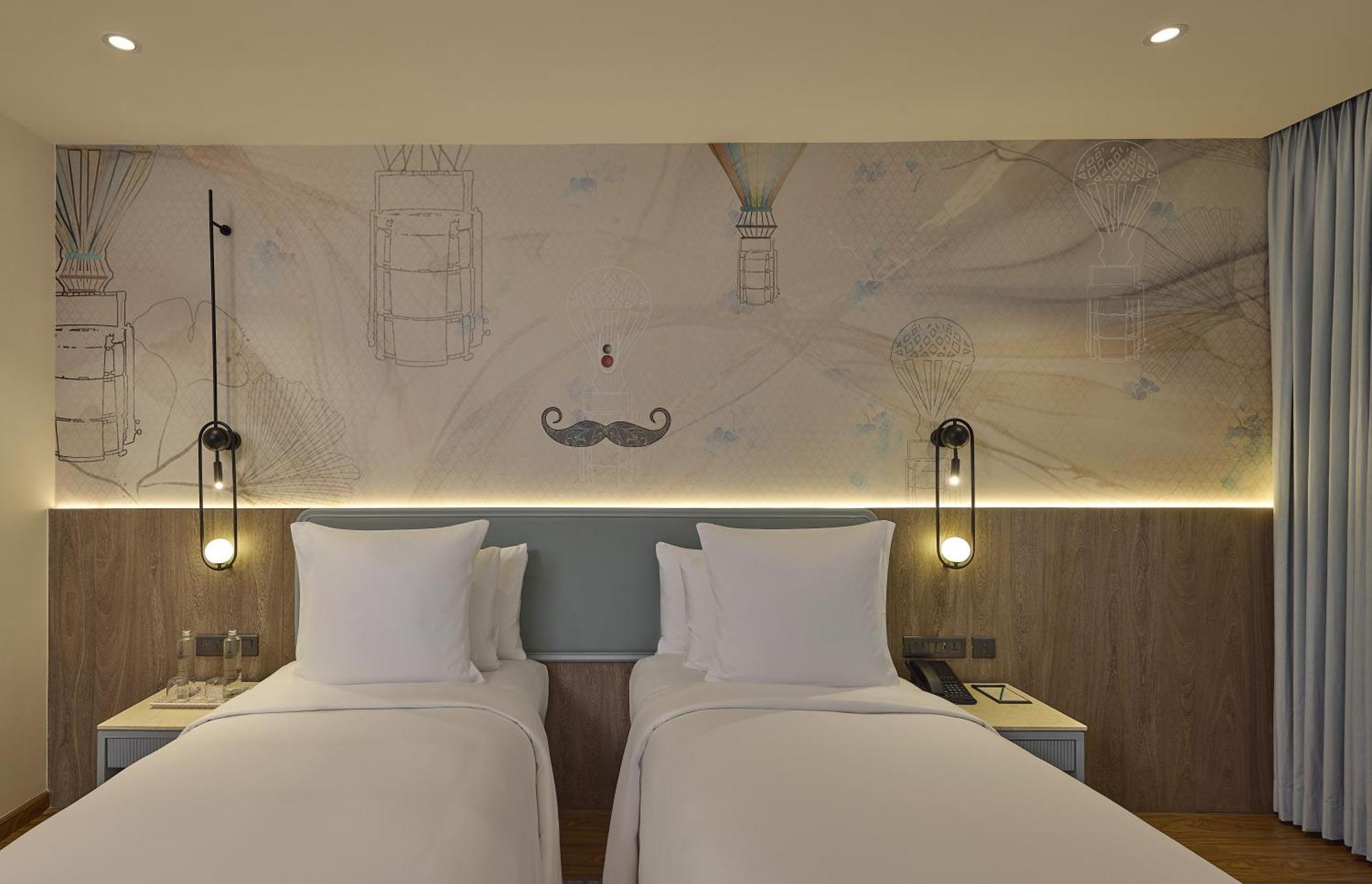 Hotel Iconiqa International Airport 5*