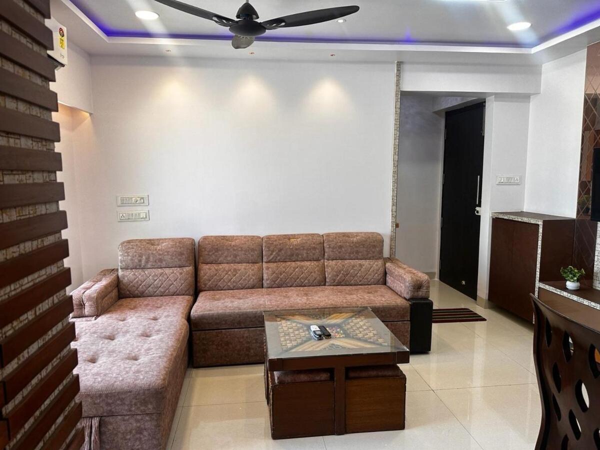 Skyline Oshiwara 2bhk-andheri Mumbai