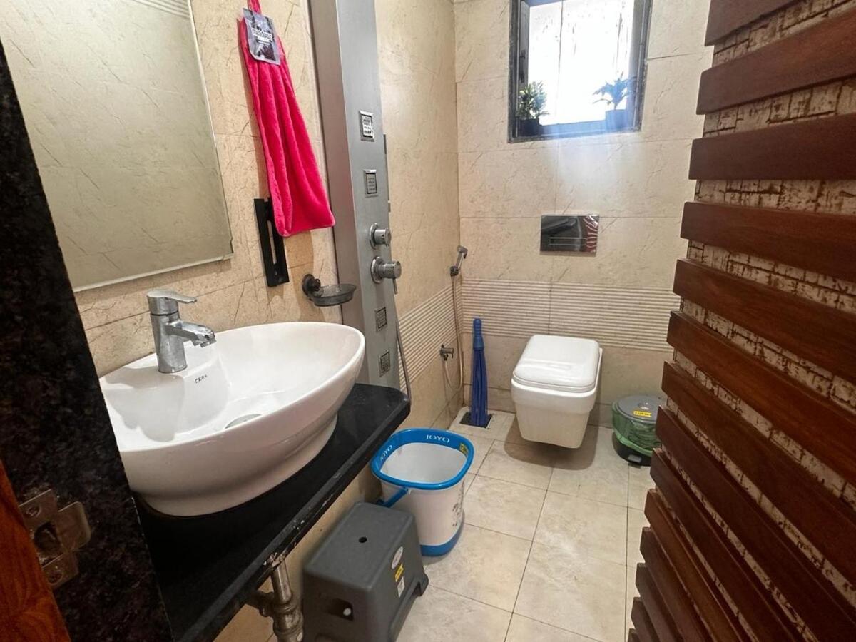 Skyline Oshiwara 2bhk-andheri Apartment