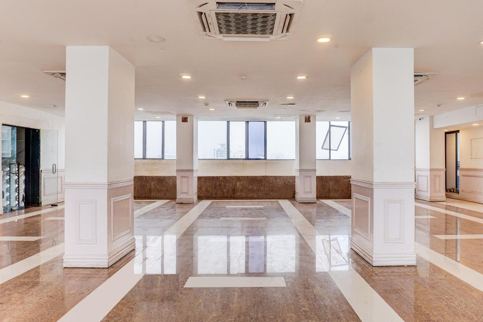 Hotel Super Townhouse Exhibition Centre Goregaon 3*