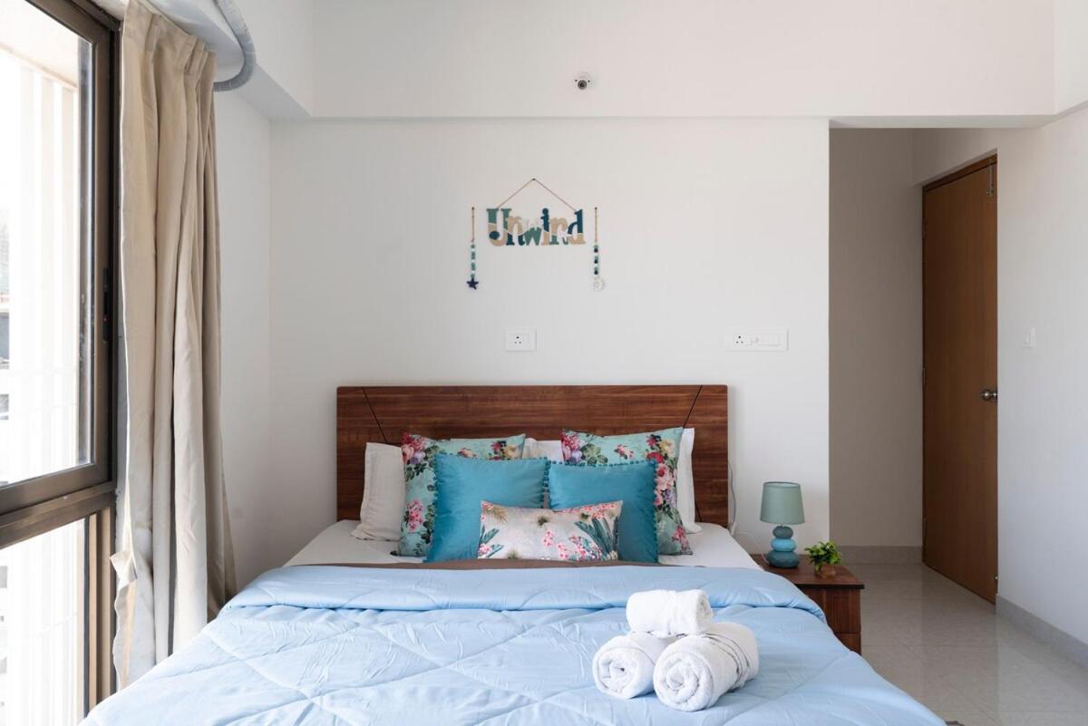 Apartment Breezy, Bright, Upper Floor 2bhk Nr Bkc & Airport Mumbai