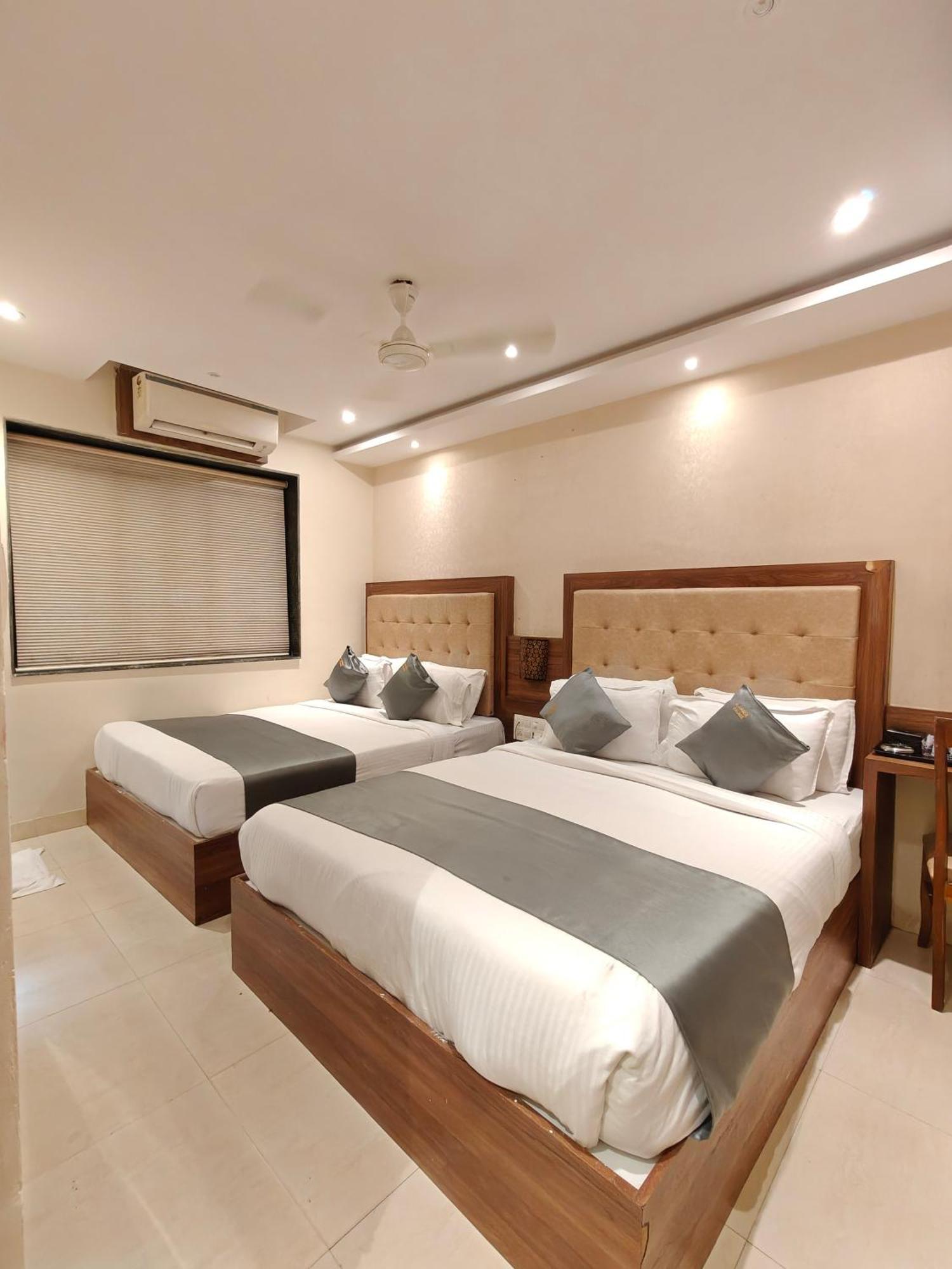 Amber Palace Hotel Mumbai