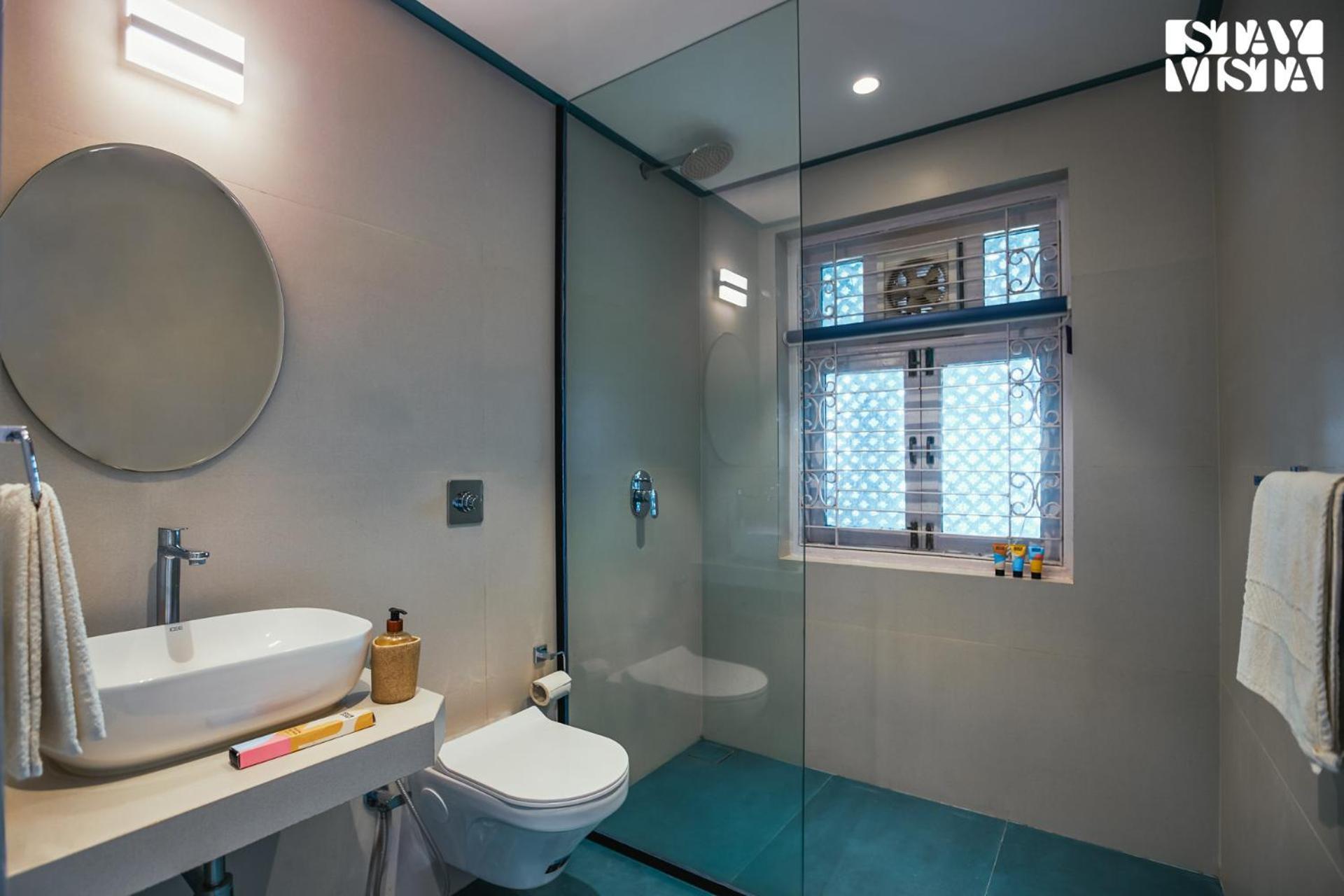 Stayvista's Bharat - Beachfront Serenity With A Spacious Lawn Villa *