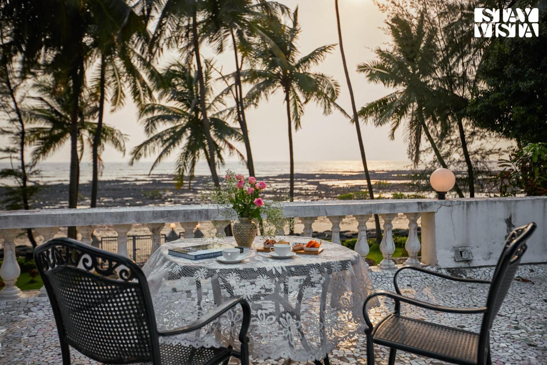 Villa Stayvista's Bharat - Beachfront Serenity With A Spacious Lawn Mumbai