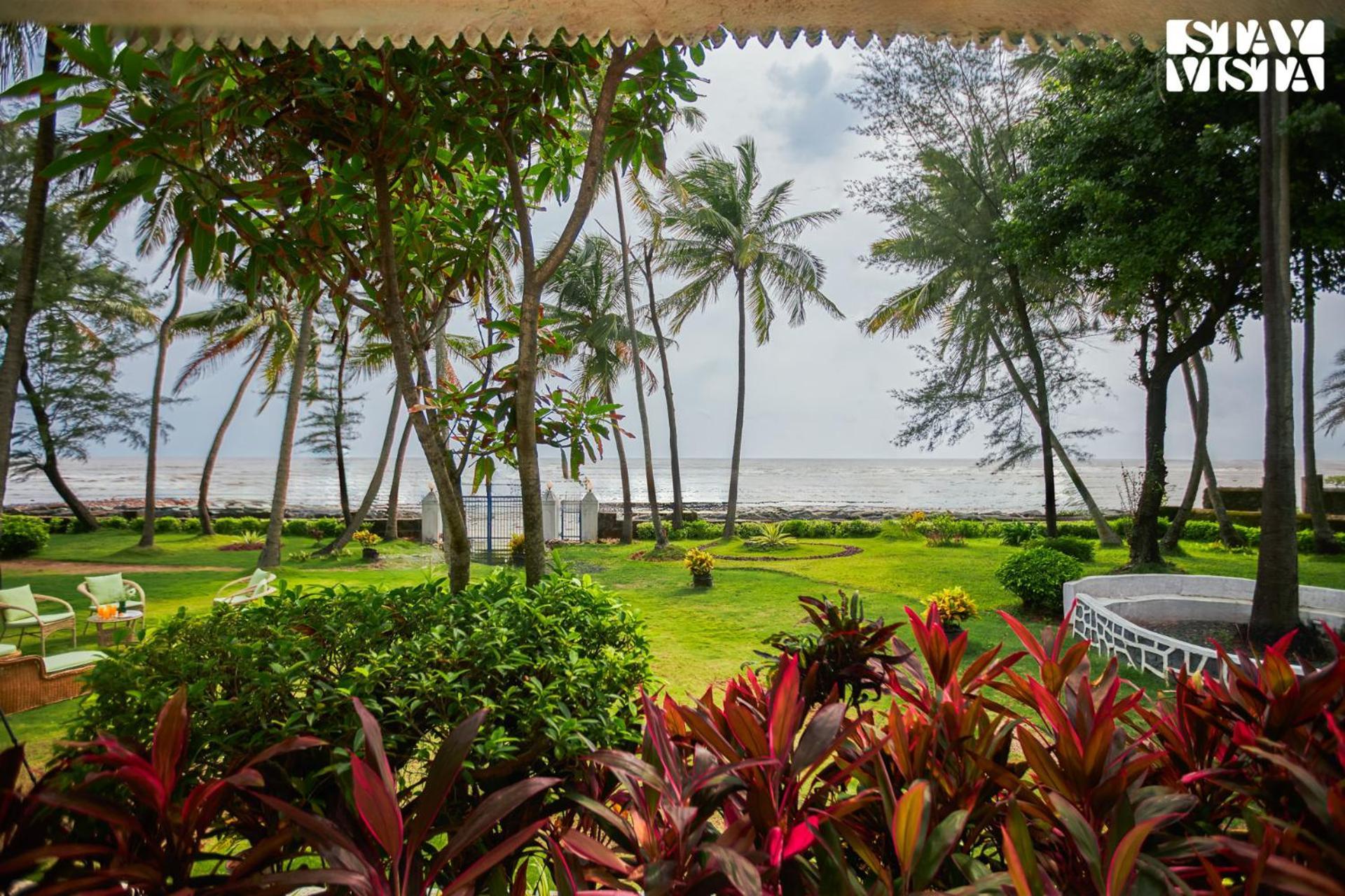Stayvista's Bharat - Beachfront Serenity With A Spacious Lawn