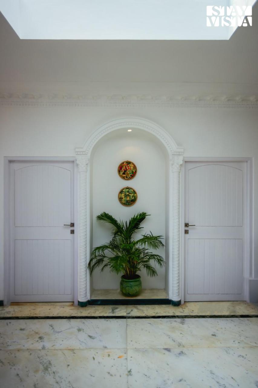 Stayvista's Bharat - Beachfront Serenity With A Spacious Lawn Villa