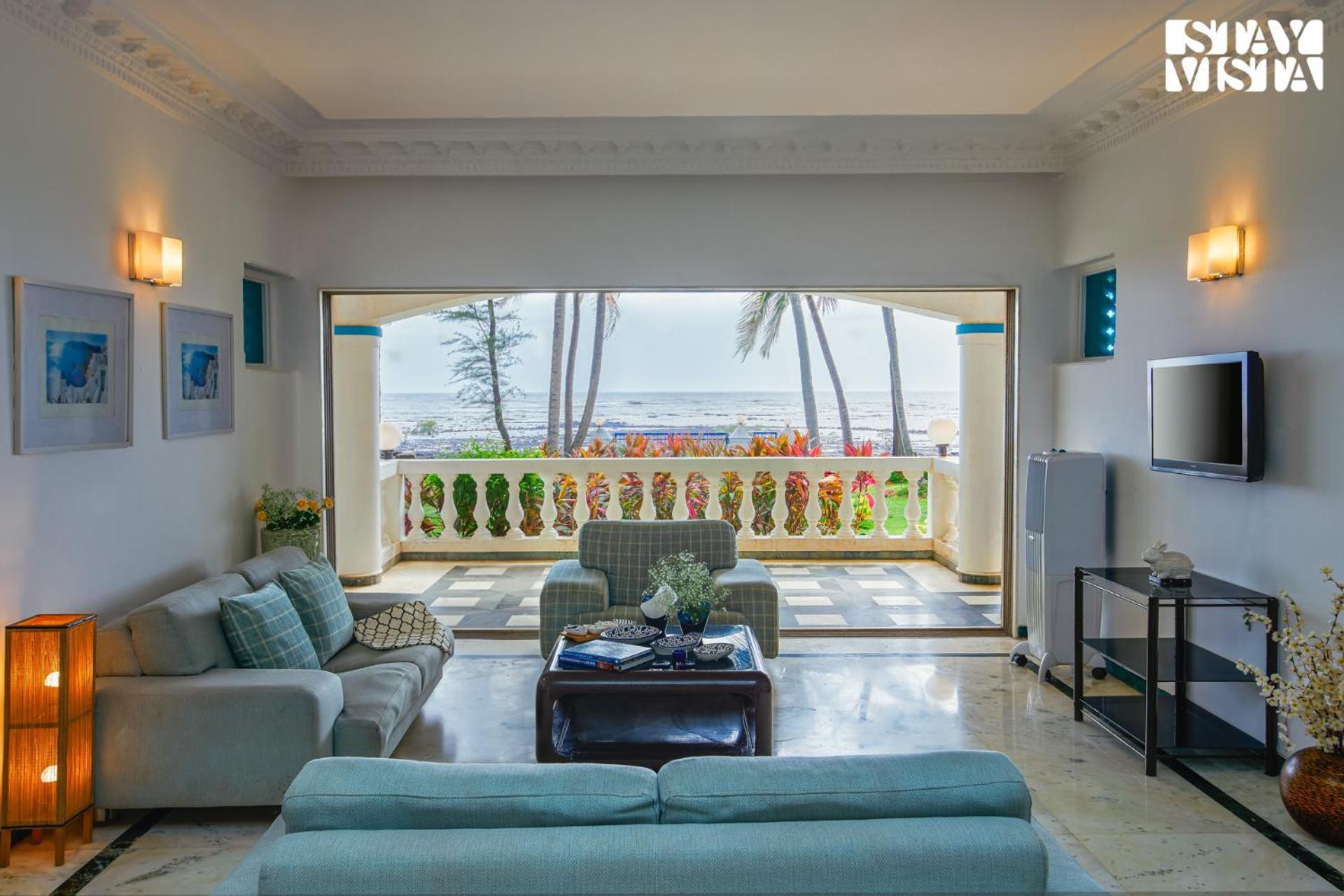 Stayvista's Bharat - Beachfront Serenity With A Spacious Lawn * Mumbai