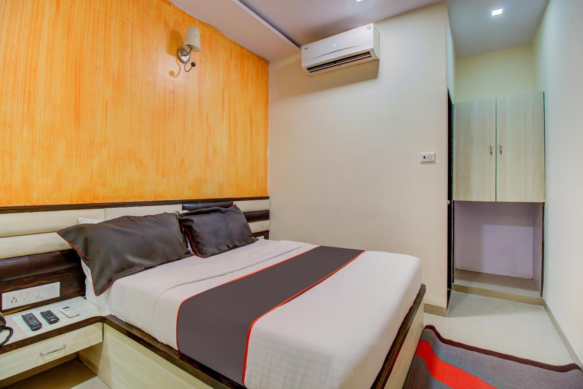 Hotel Collection O Golden Tulipz Boutique