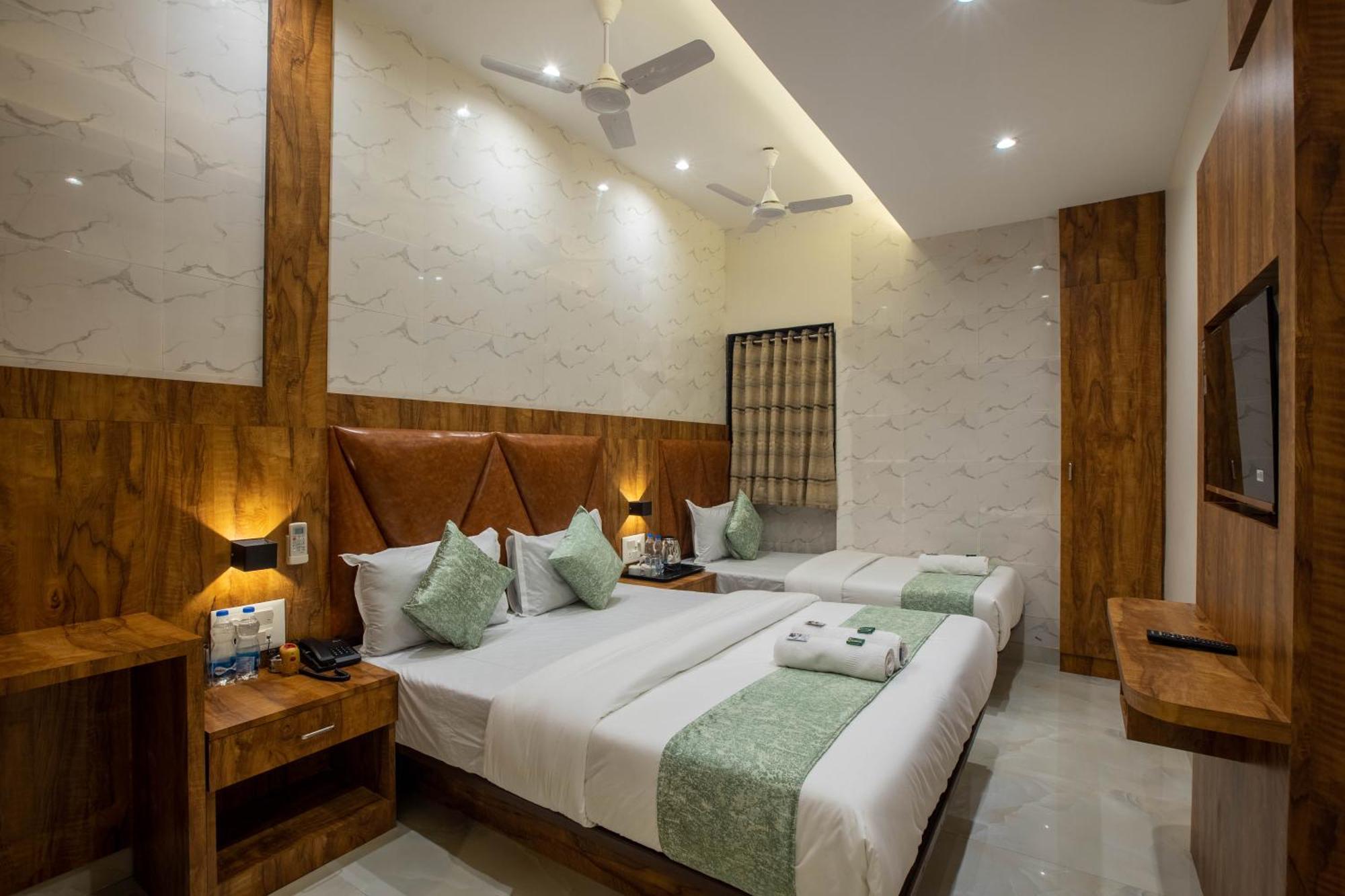 Heraa International Hotel
