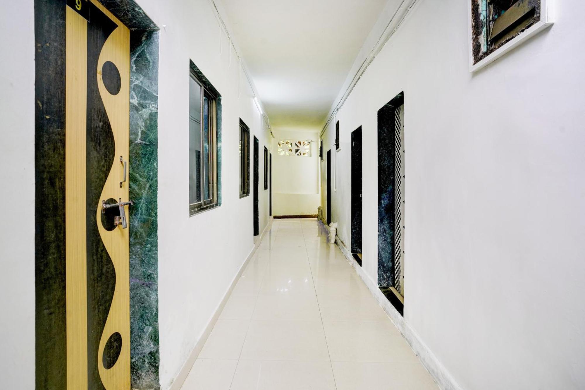 O Sai Palace Hotel Gorai