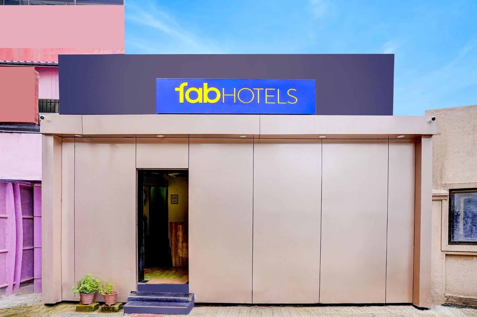 Hotel Fabexpress Sumit Palace Mumbai