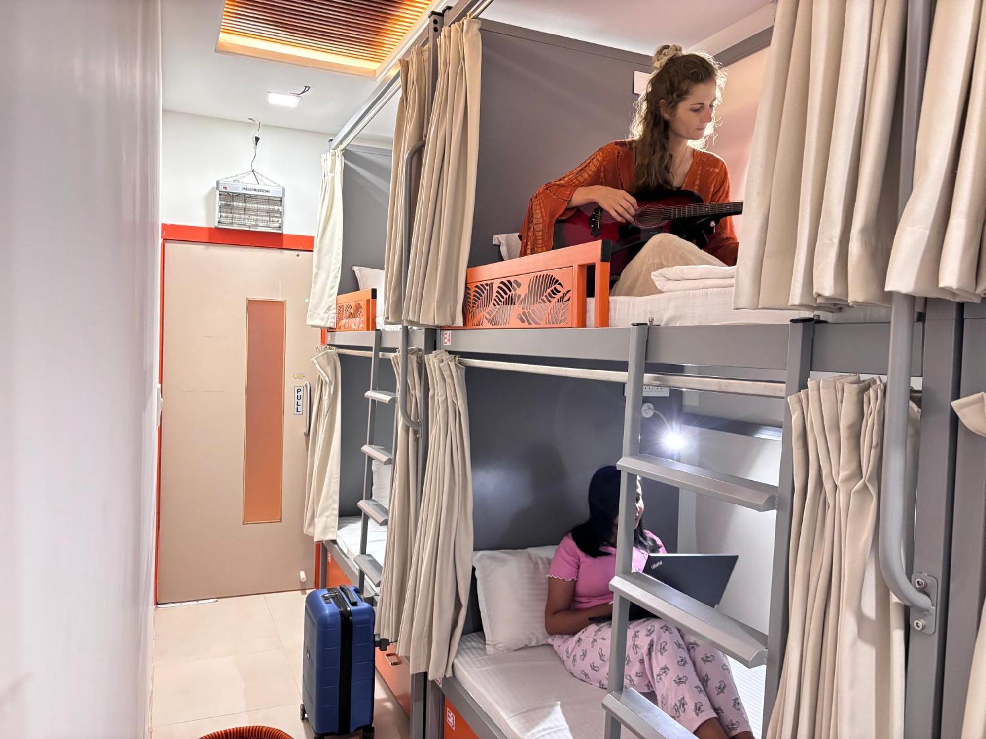 Ostelo Airport Mumbai