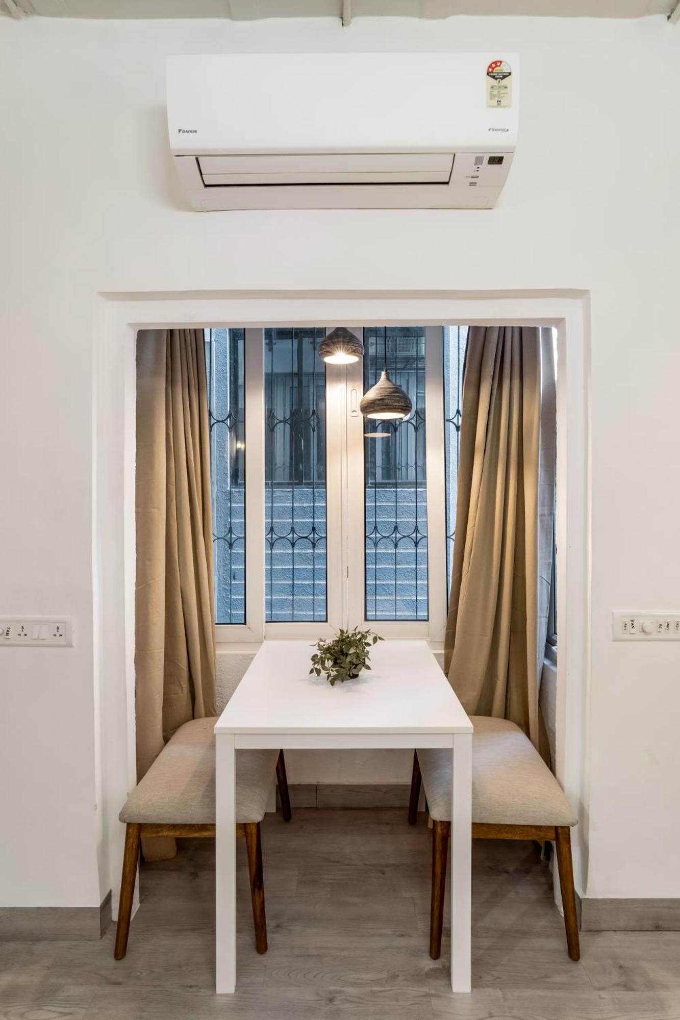 Vera 1bhk Bandra W By The Company Mumbai