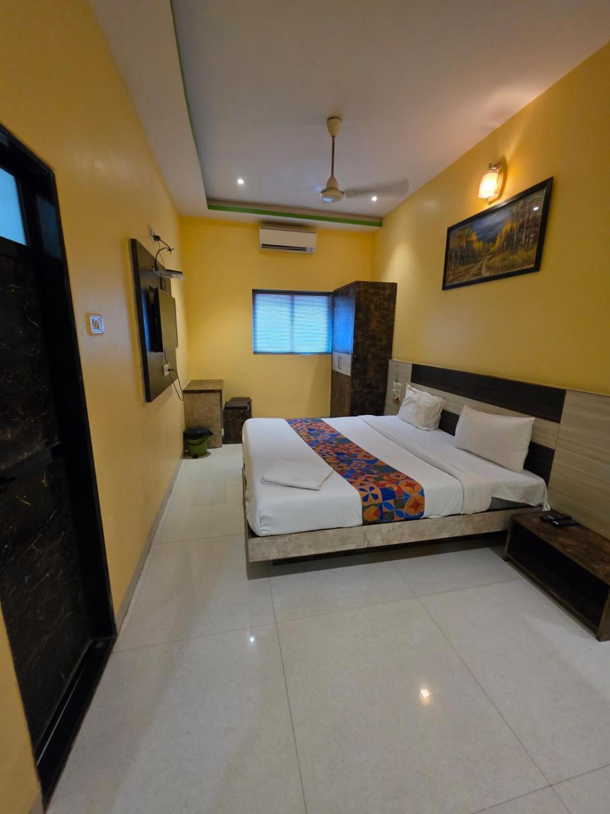 Hotel Bkc Grand Kurla