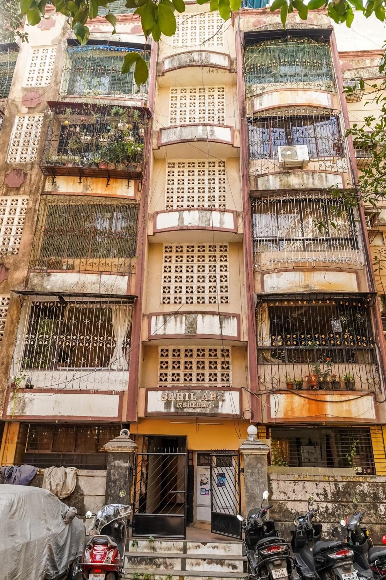 Bohemian 1bhk Bandra W By The Company Mumbai