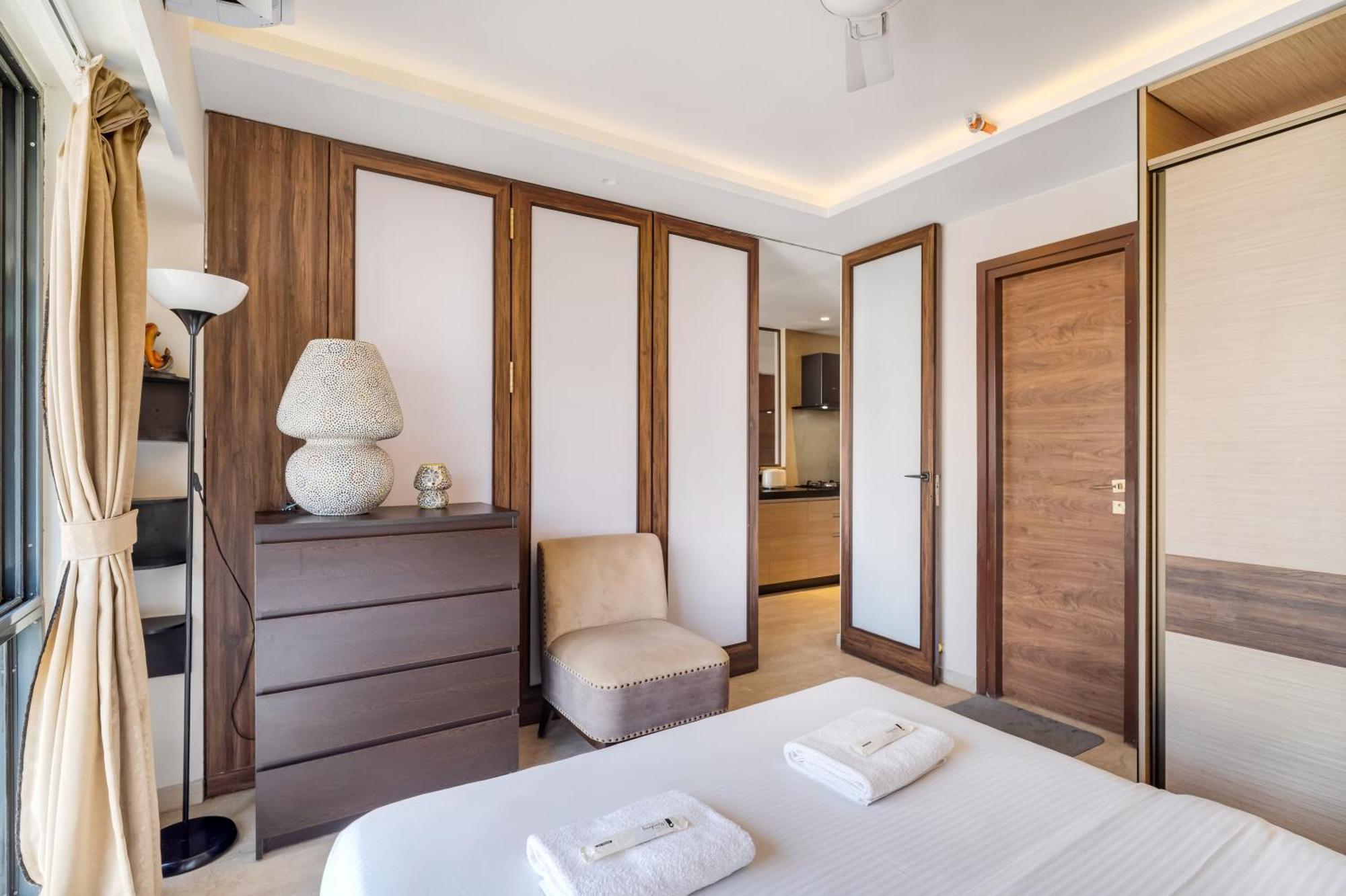 Ov Premium Bkc - Kurla Mumbai