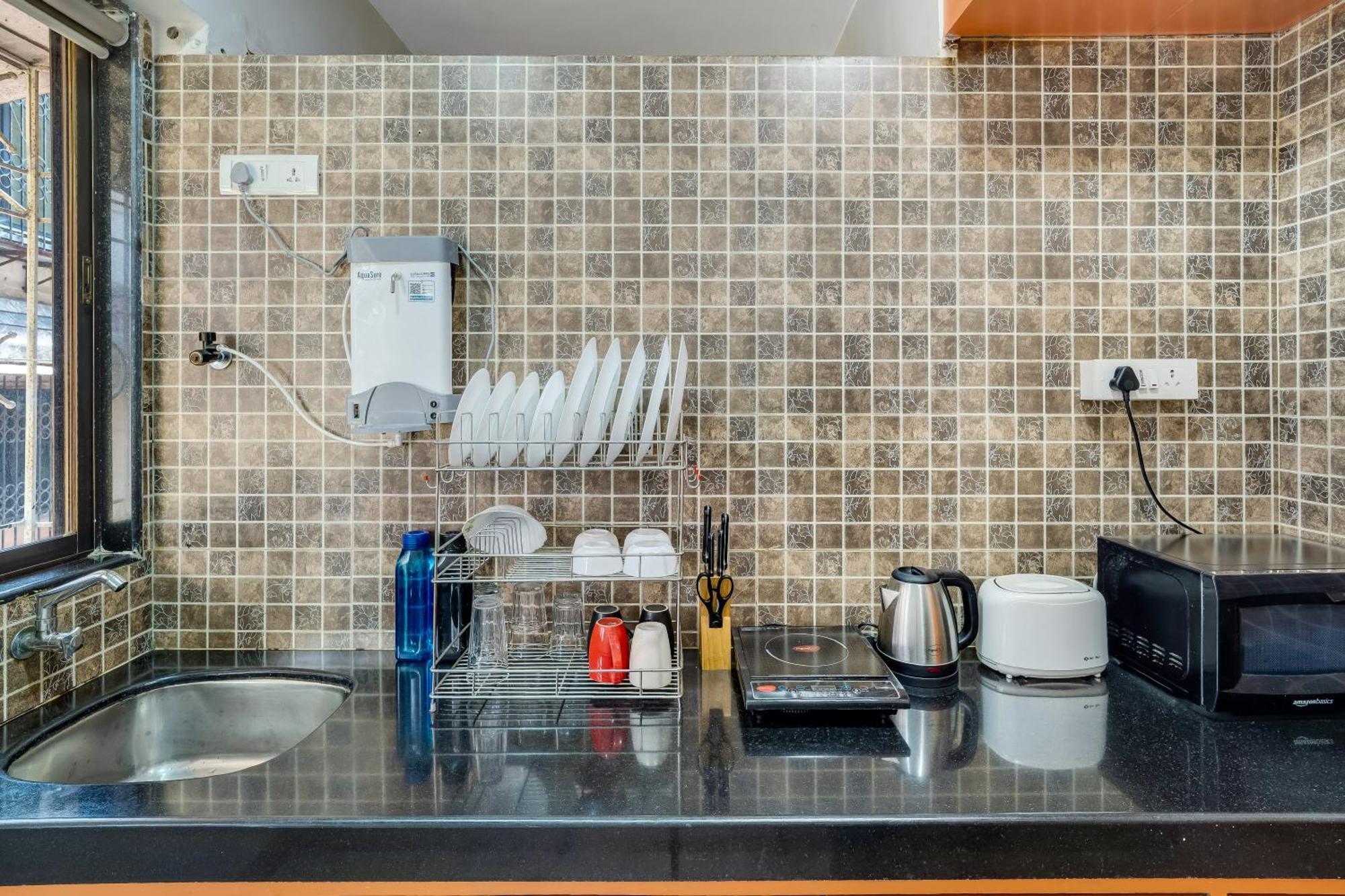 Nino 1bhk Bandra W By The Company *