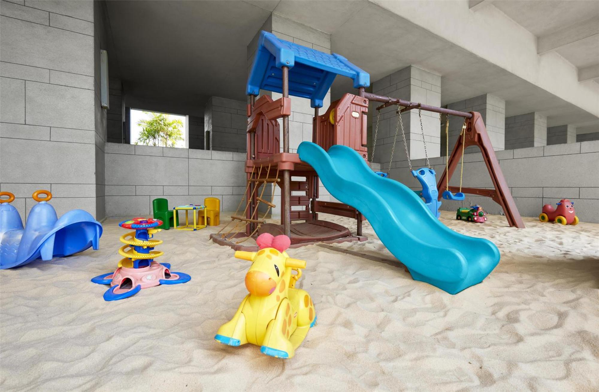 Grand Hyatt And Residences Hotel Mumbai