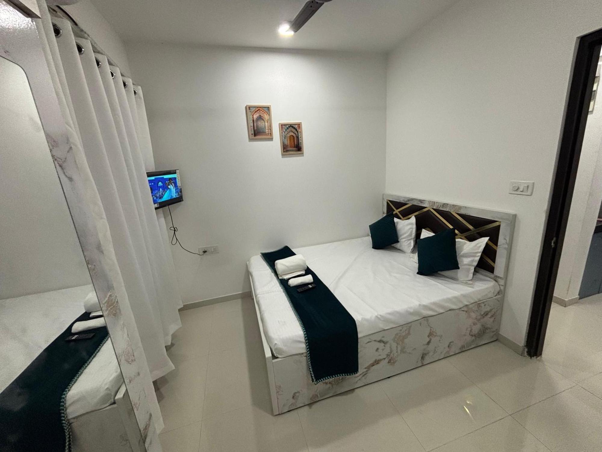 Atithi Homes Luxe Kandivali Apartment Mumbai