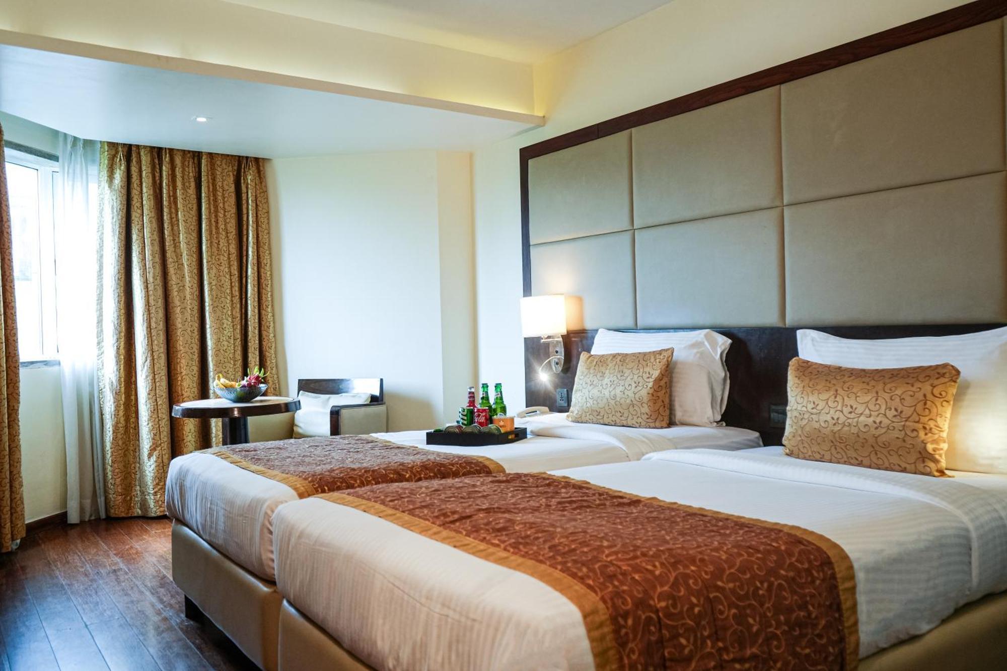 Ramee Guestline Juhu Hotel 4*