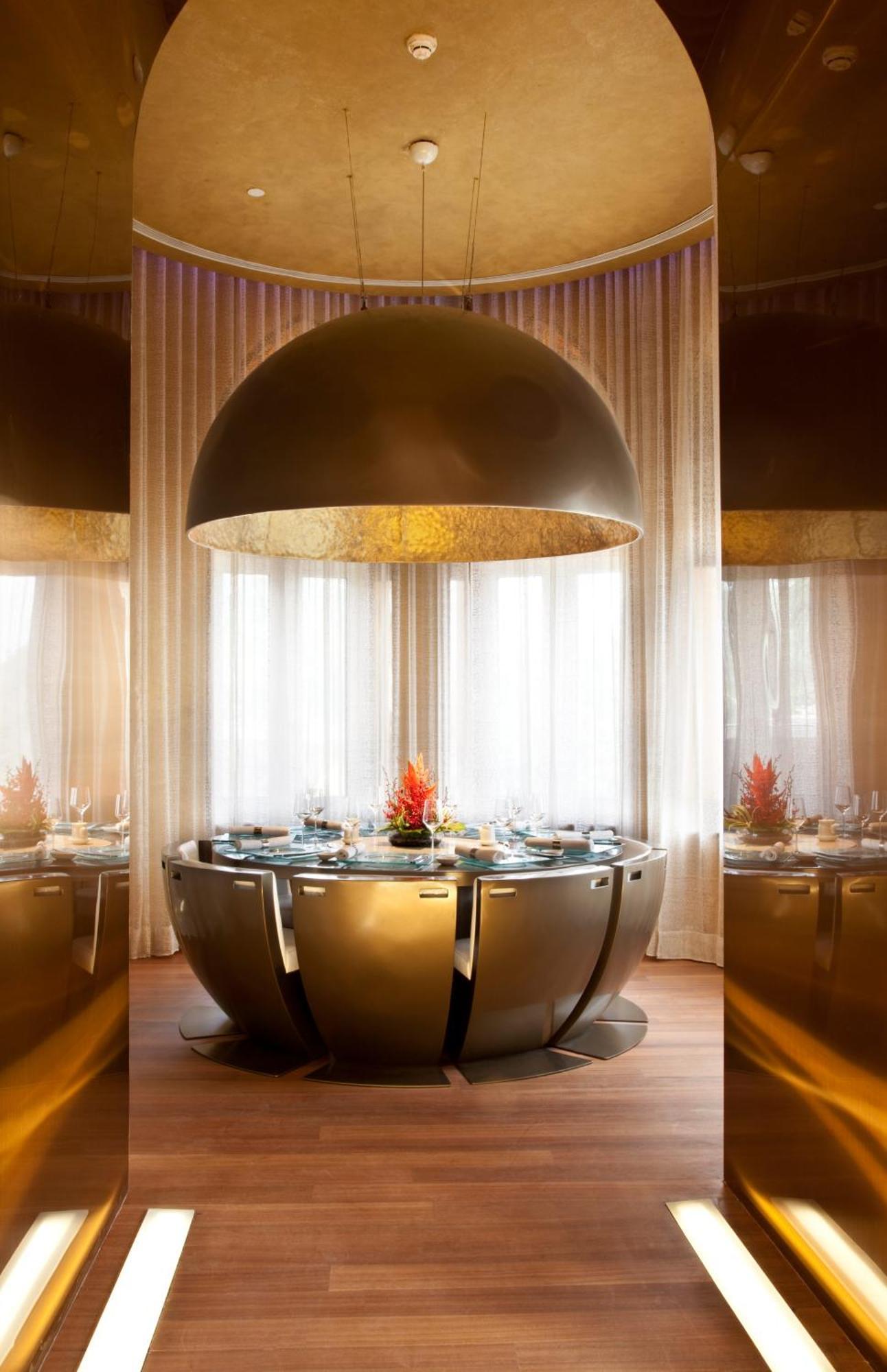 The Taj Mahal Tower, 5* Mumbai