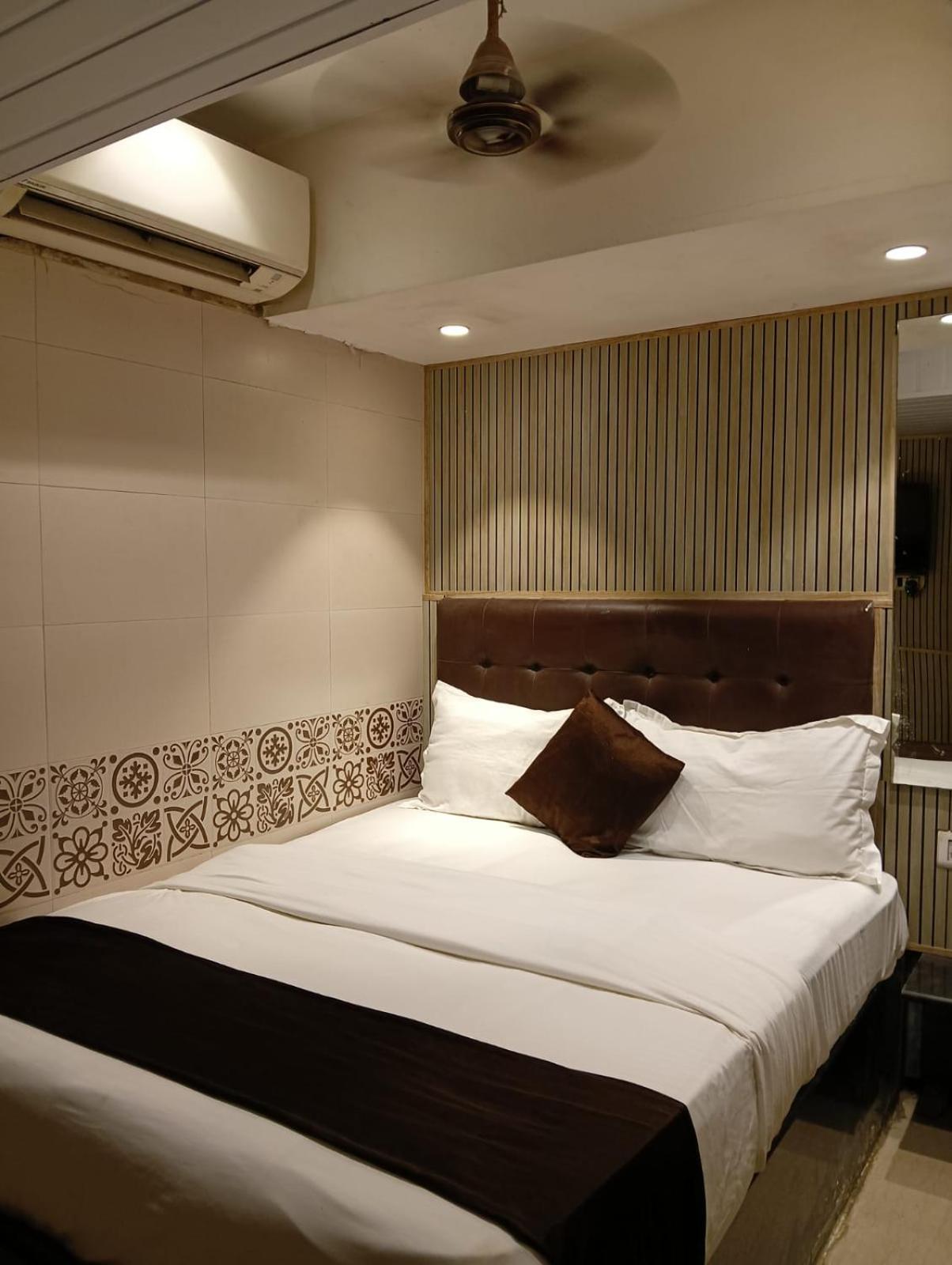 Kalpana Residency - A Family 2* Mumbai