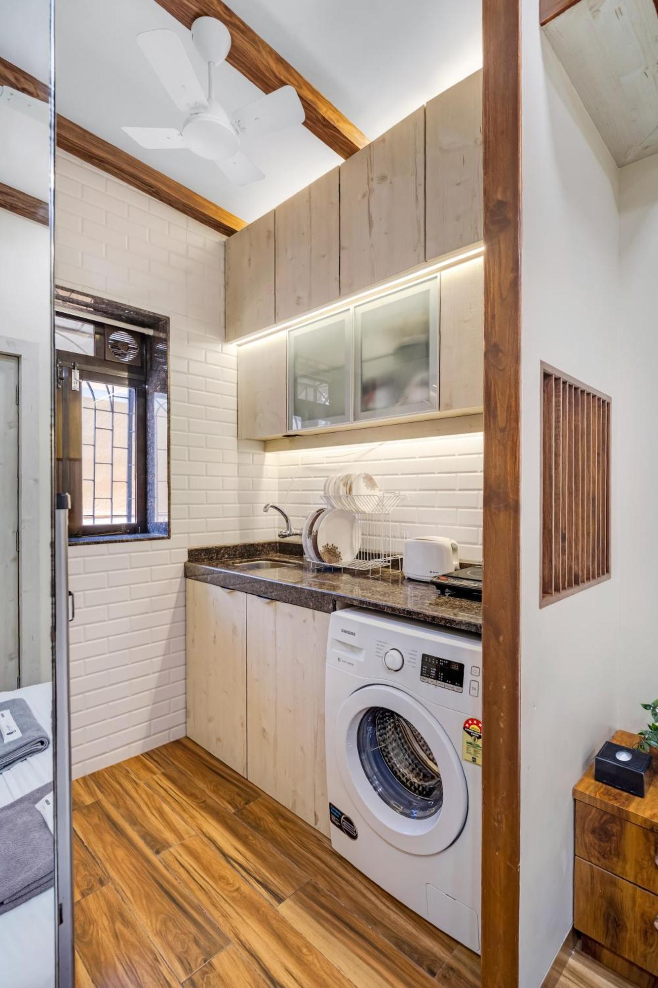 Pebble Bandra W The Company - Eco * Mumbai