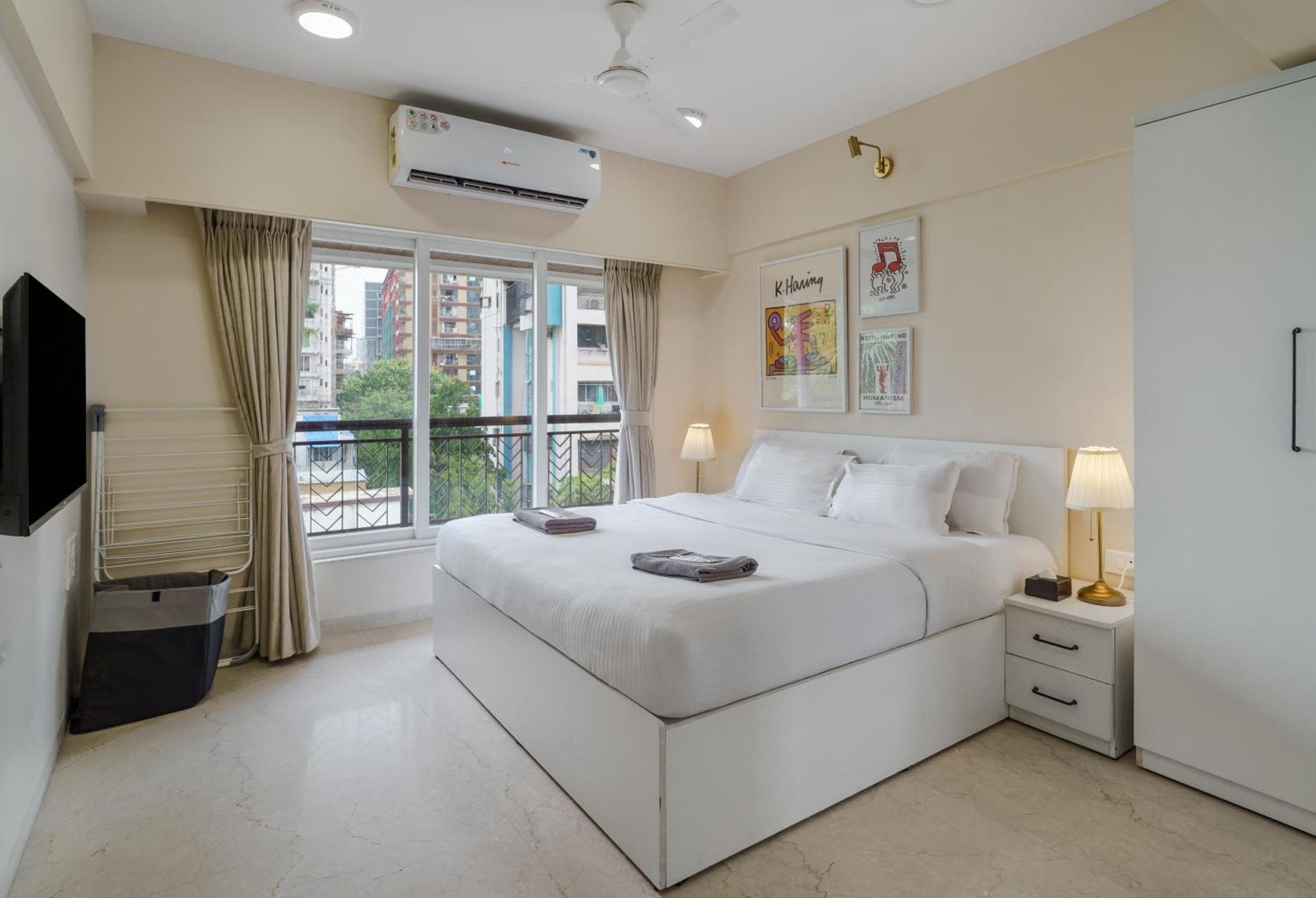Zen Private 3bhk In Bandra *