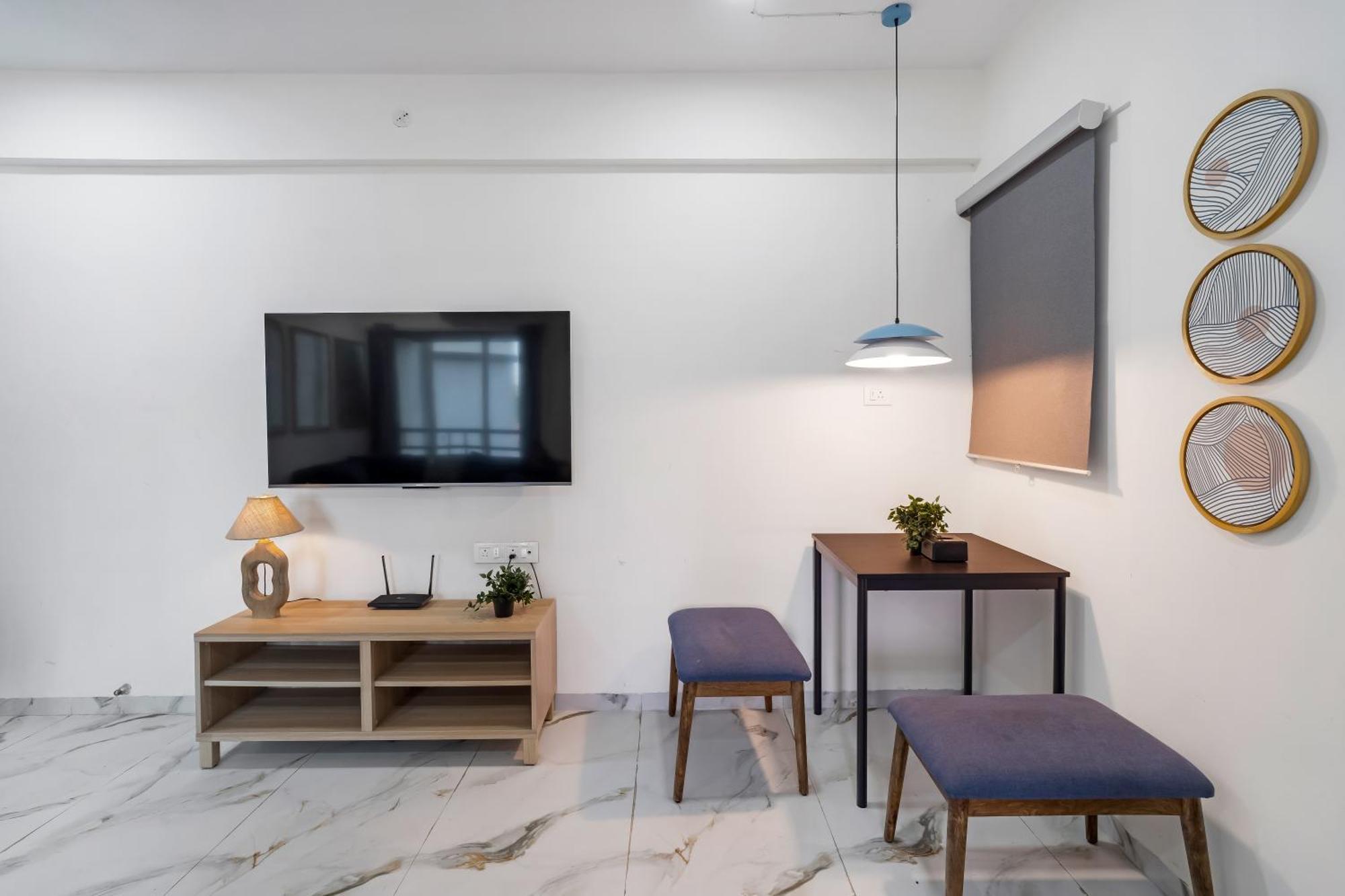 Luna 1bhk Bandra W By The Company Apartment