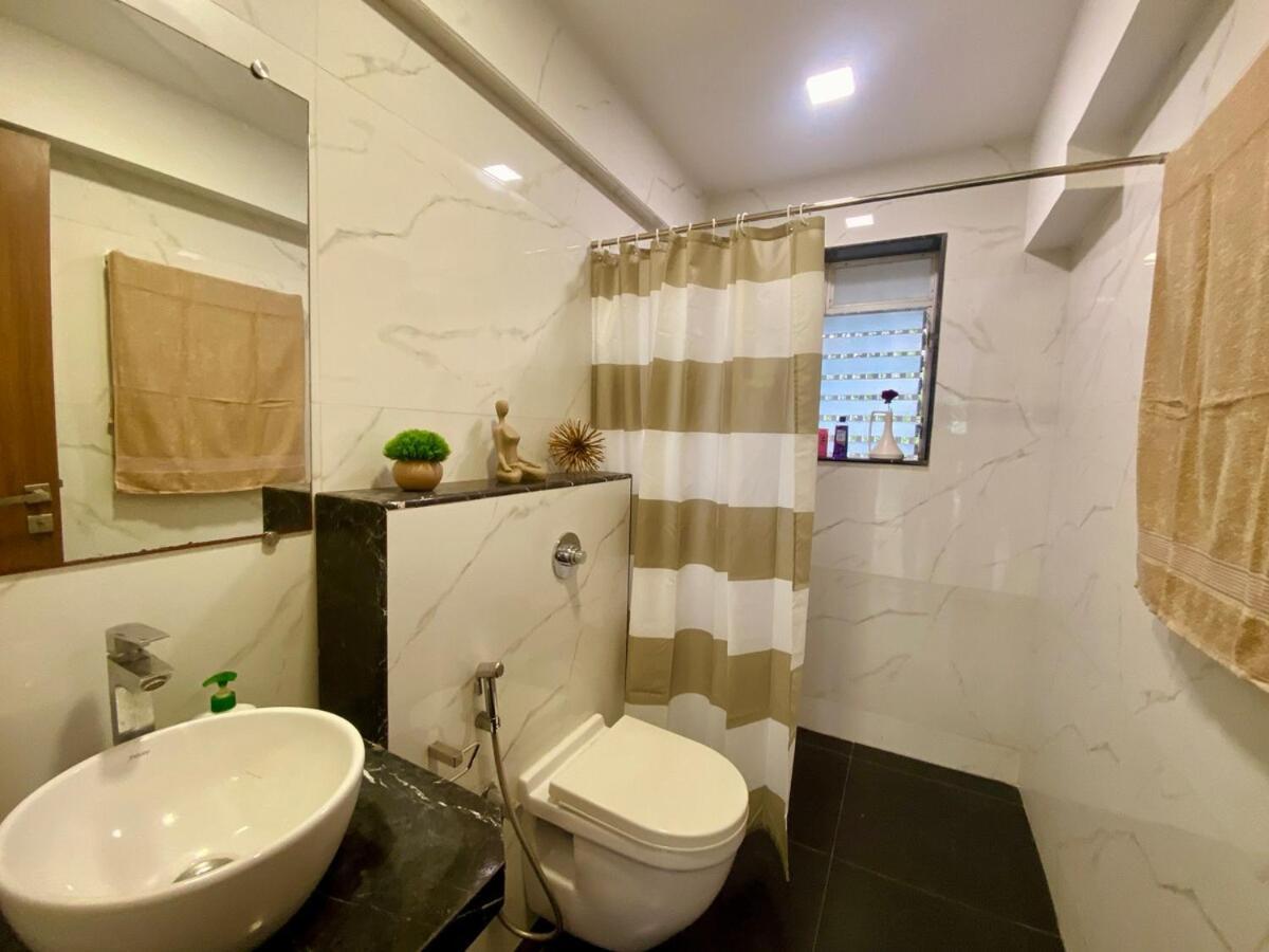 Modern 2bed Bandra Areaparkingunit 2 Mumbai