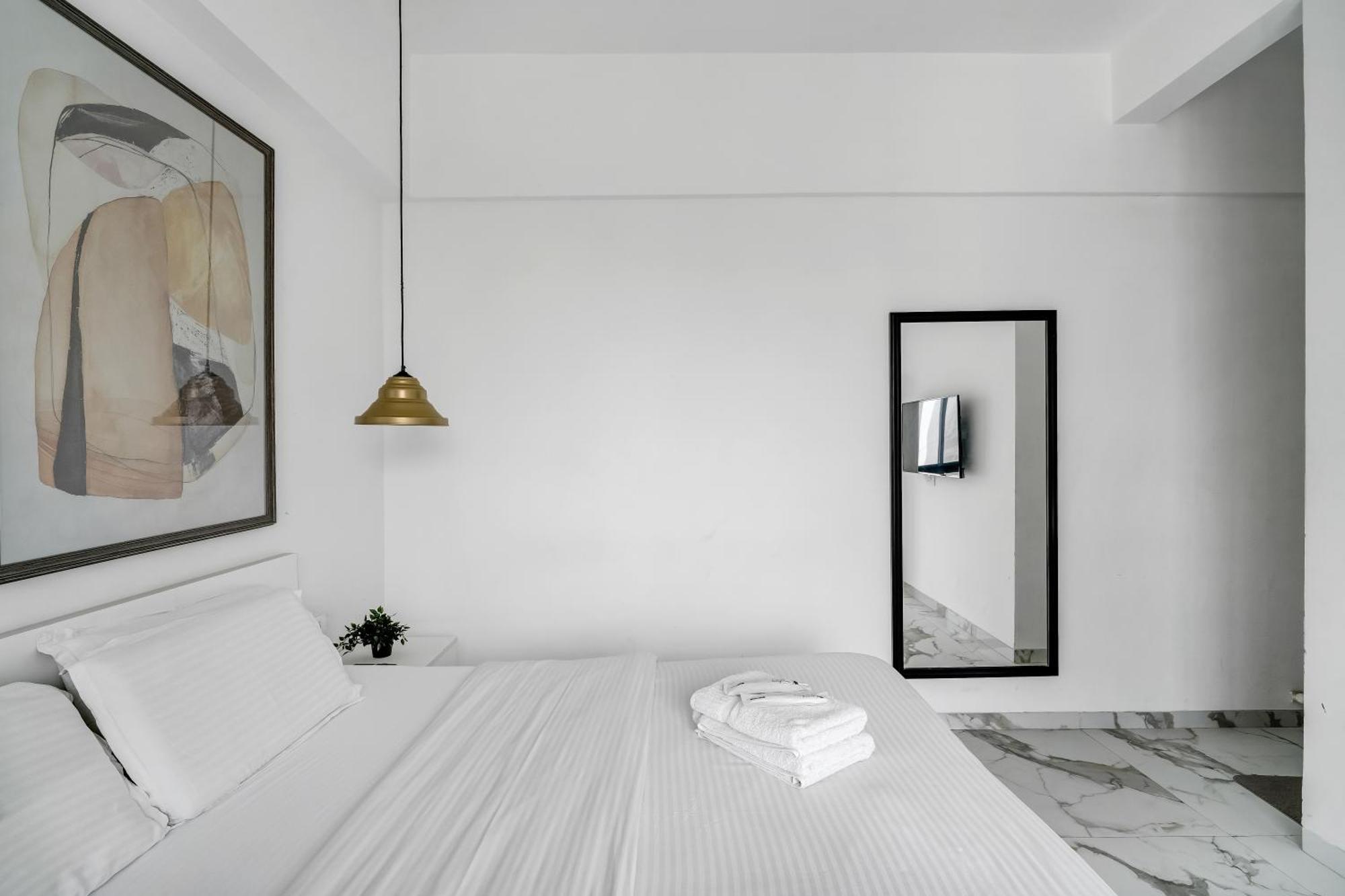 Milo Private 3bhk In Bandra Apartment Mumbai