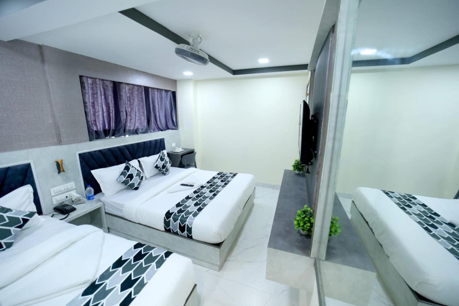 Guest house N M Nr Kokilaben Hospital Mumbai