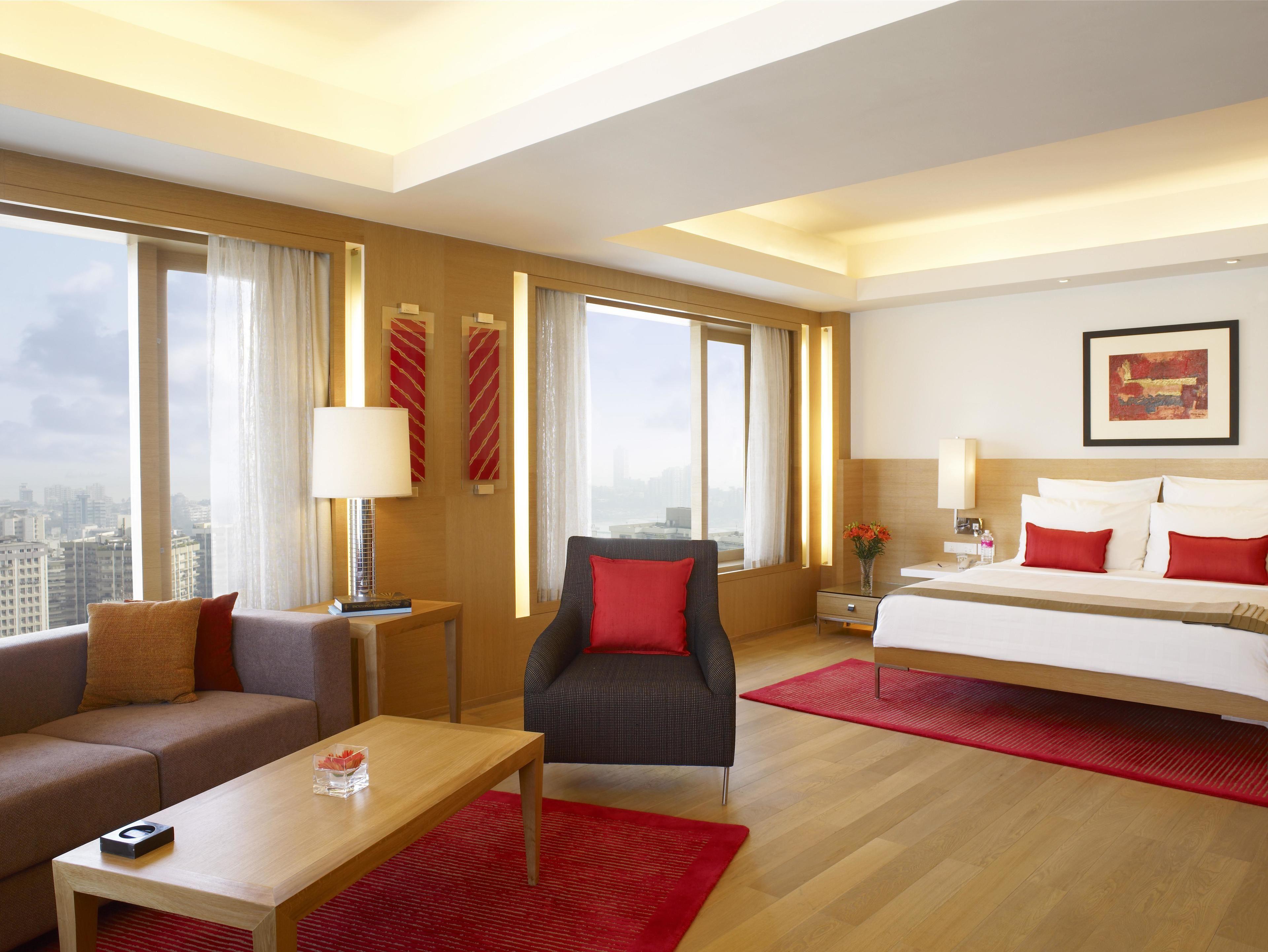 Trident Nariman Point 5*