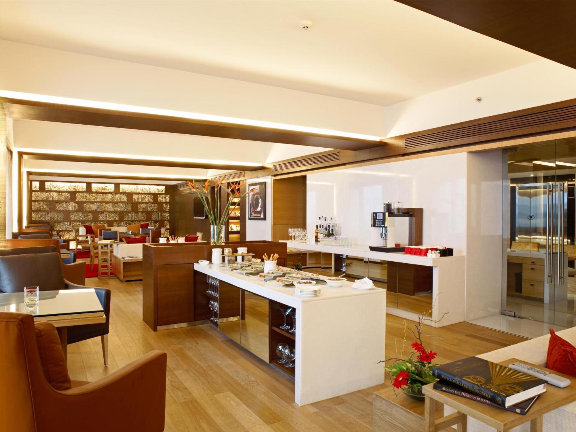 Trident Nariman Point Hotel Mumbai