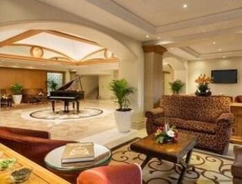 Ramada Plaza By Wyndham Palm Grove 5* Mumbai