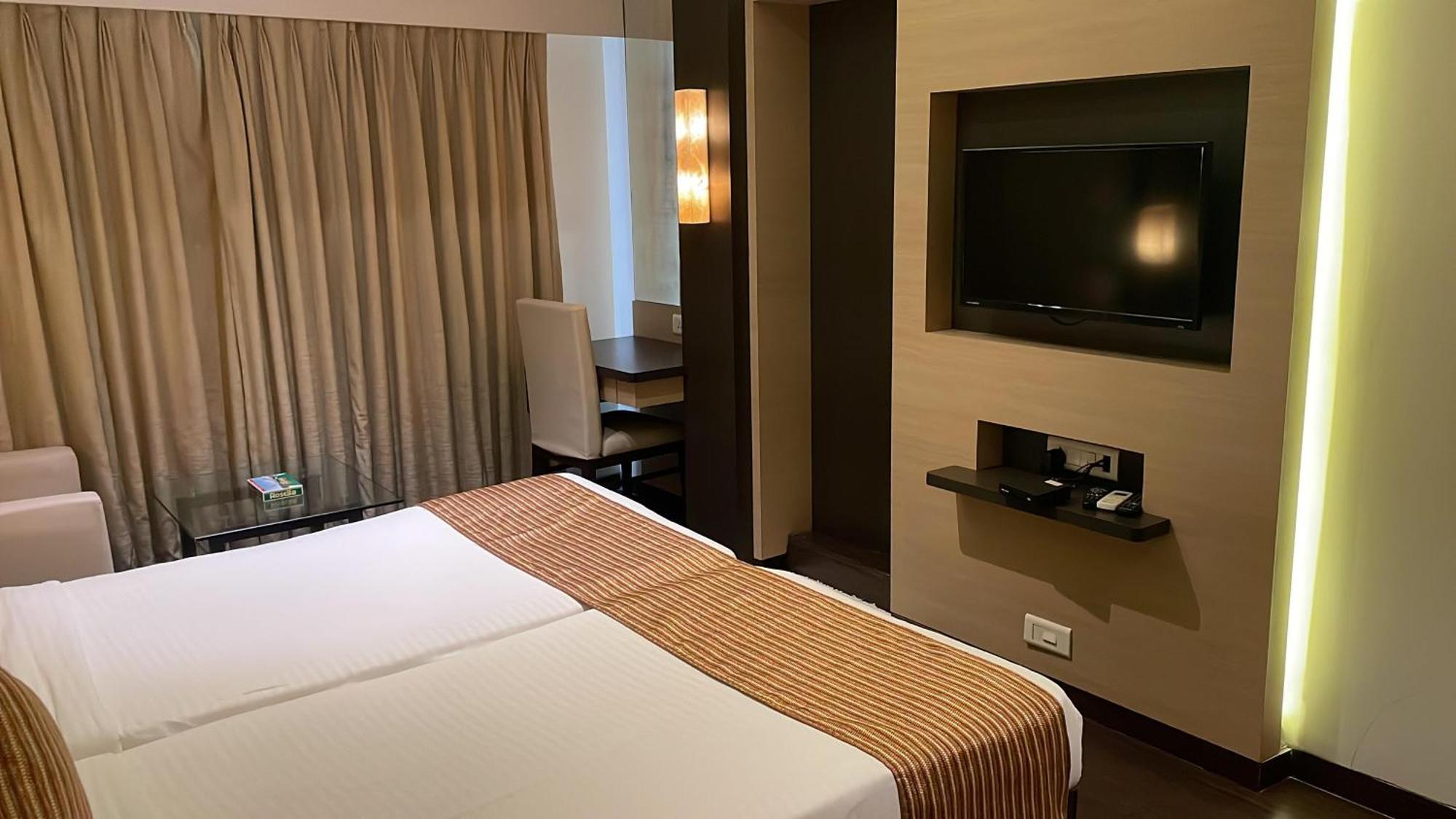 Galaxy Beacon Hotel, Santacruz ,mumbai Hotel Mumbai