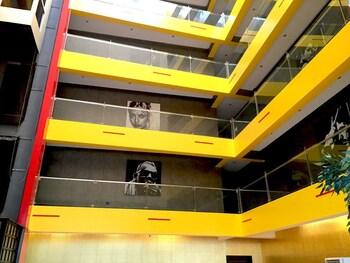 Apartment Landmark *