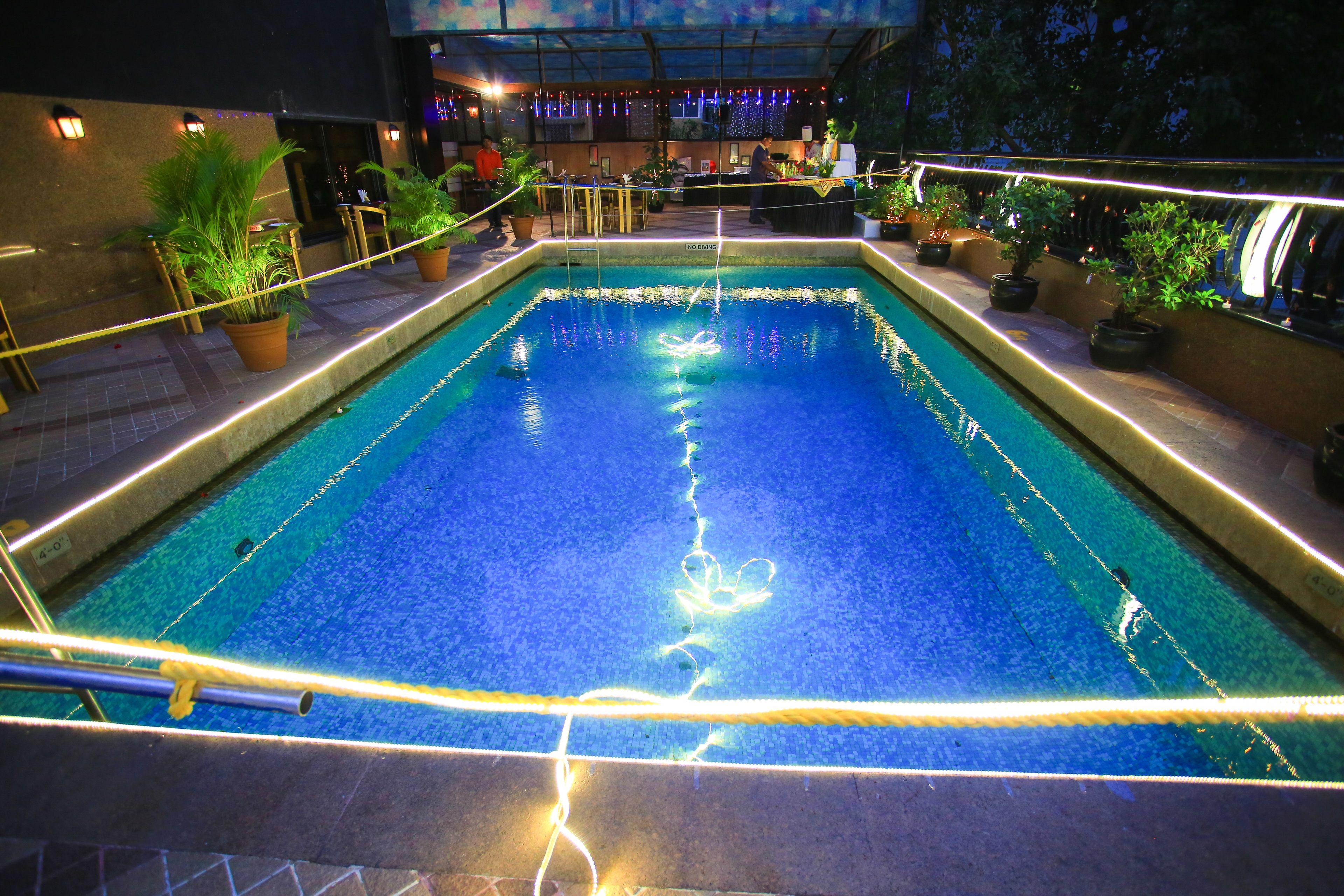 Hotel Fariyas , Colaba Mumbai