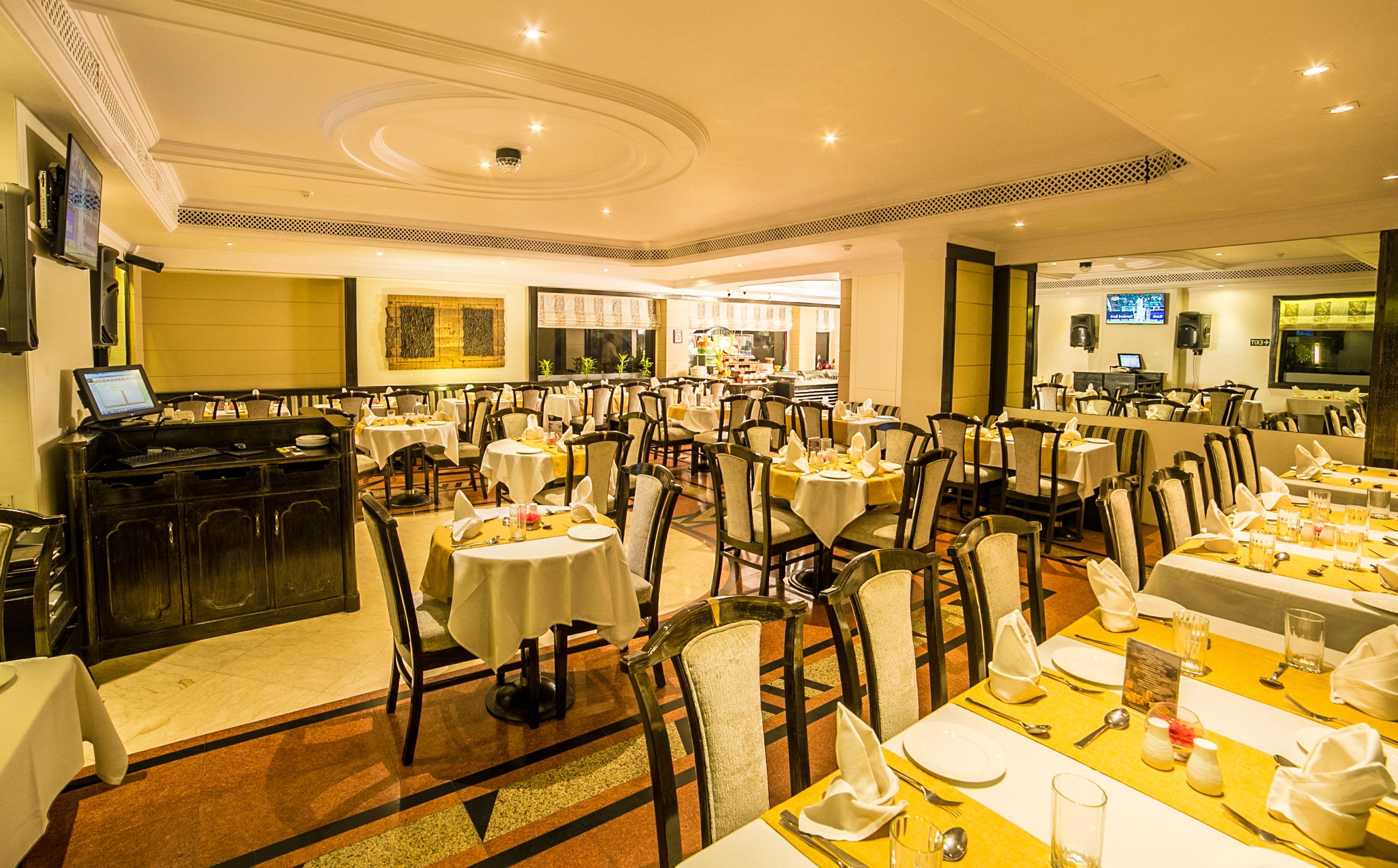 Fariyas , Colaba