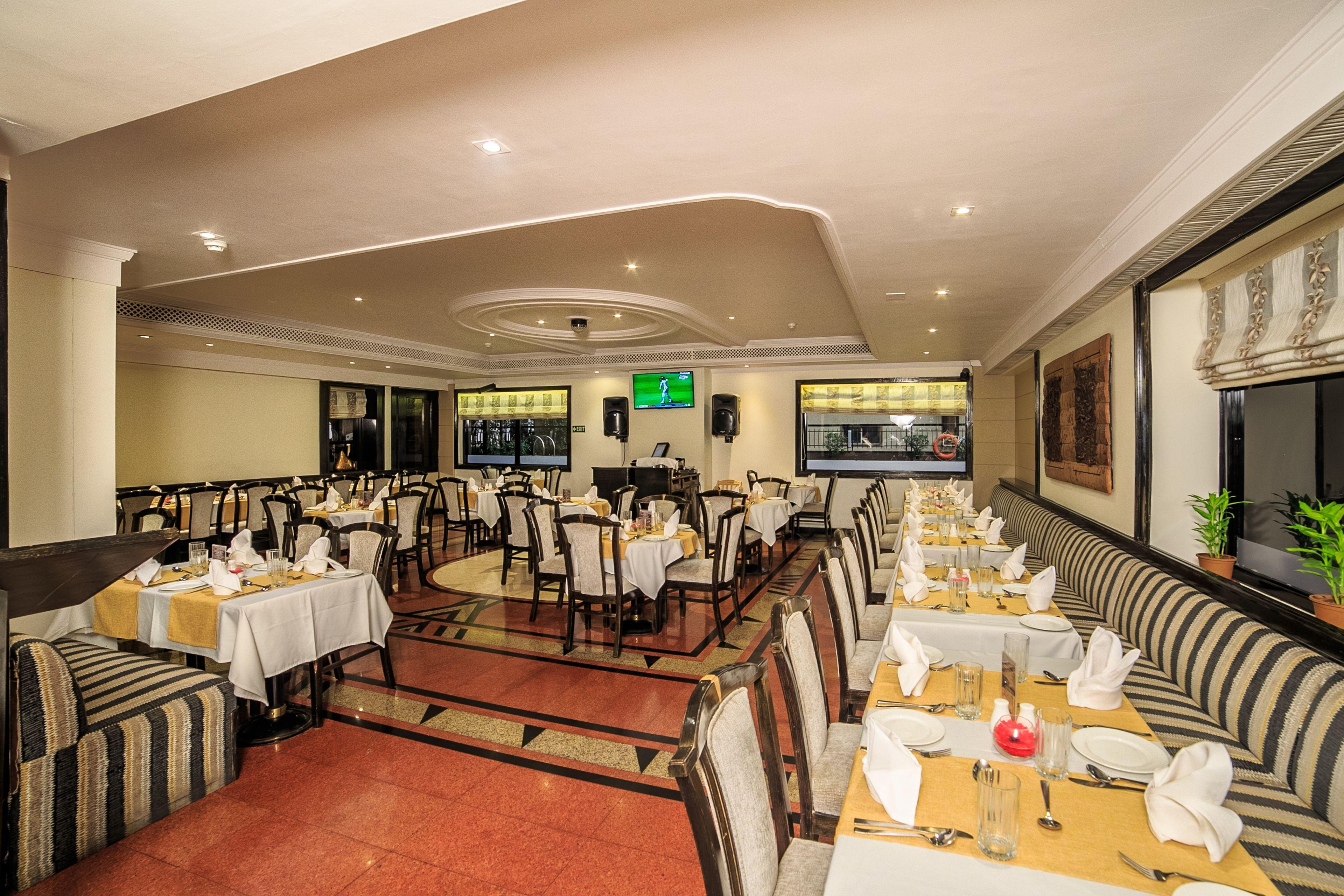 Fariyas , Colaba Hotel